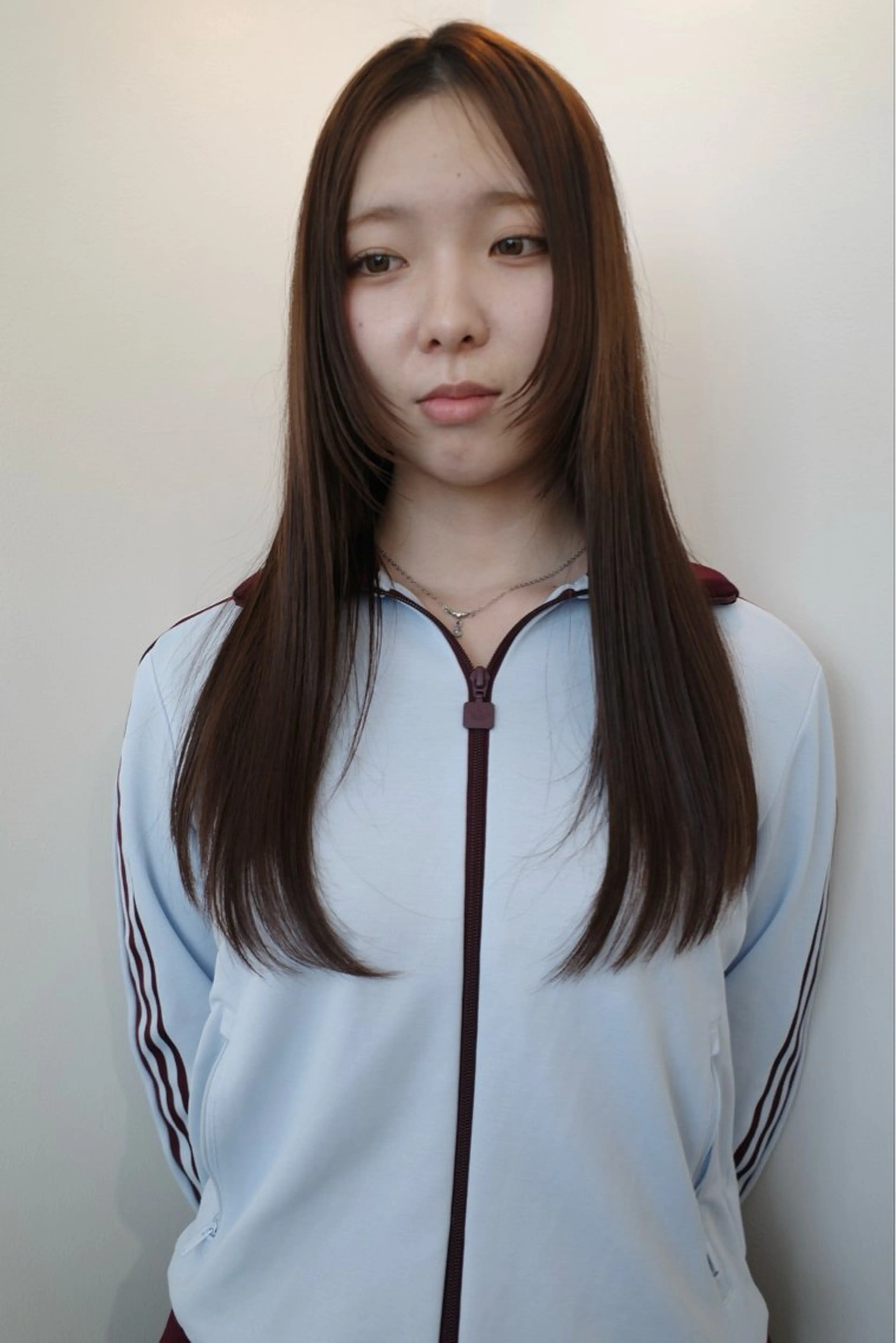 ロング 縮毛矯正 トリートメント 小長谷 夕菜のヘアスタイル