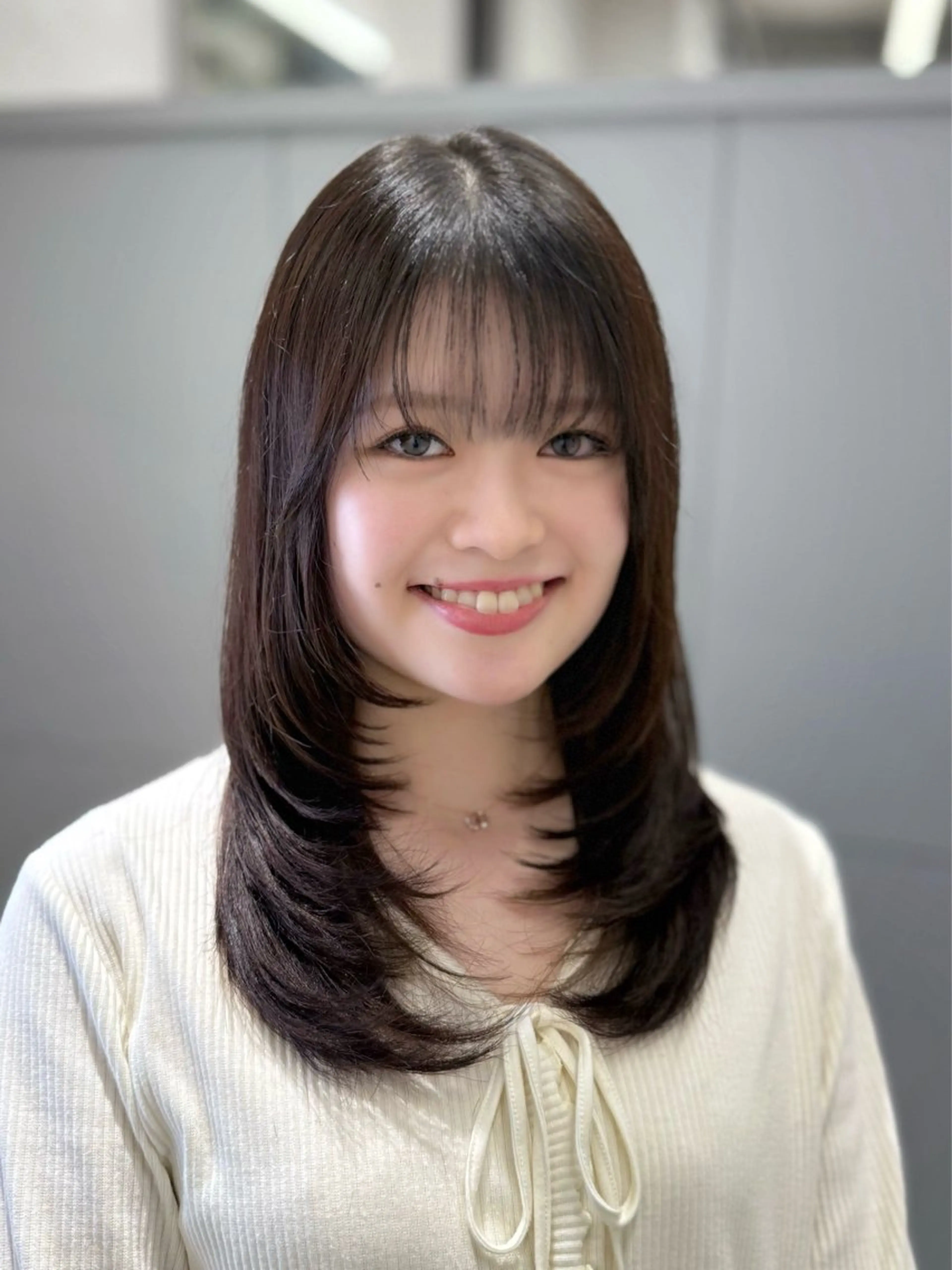 ロング レイヤーカット 大阪梅田 稲葉利也斗のヘアスタイル