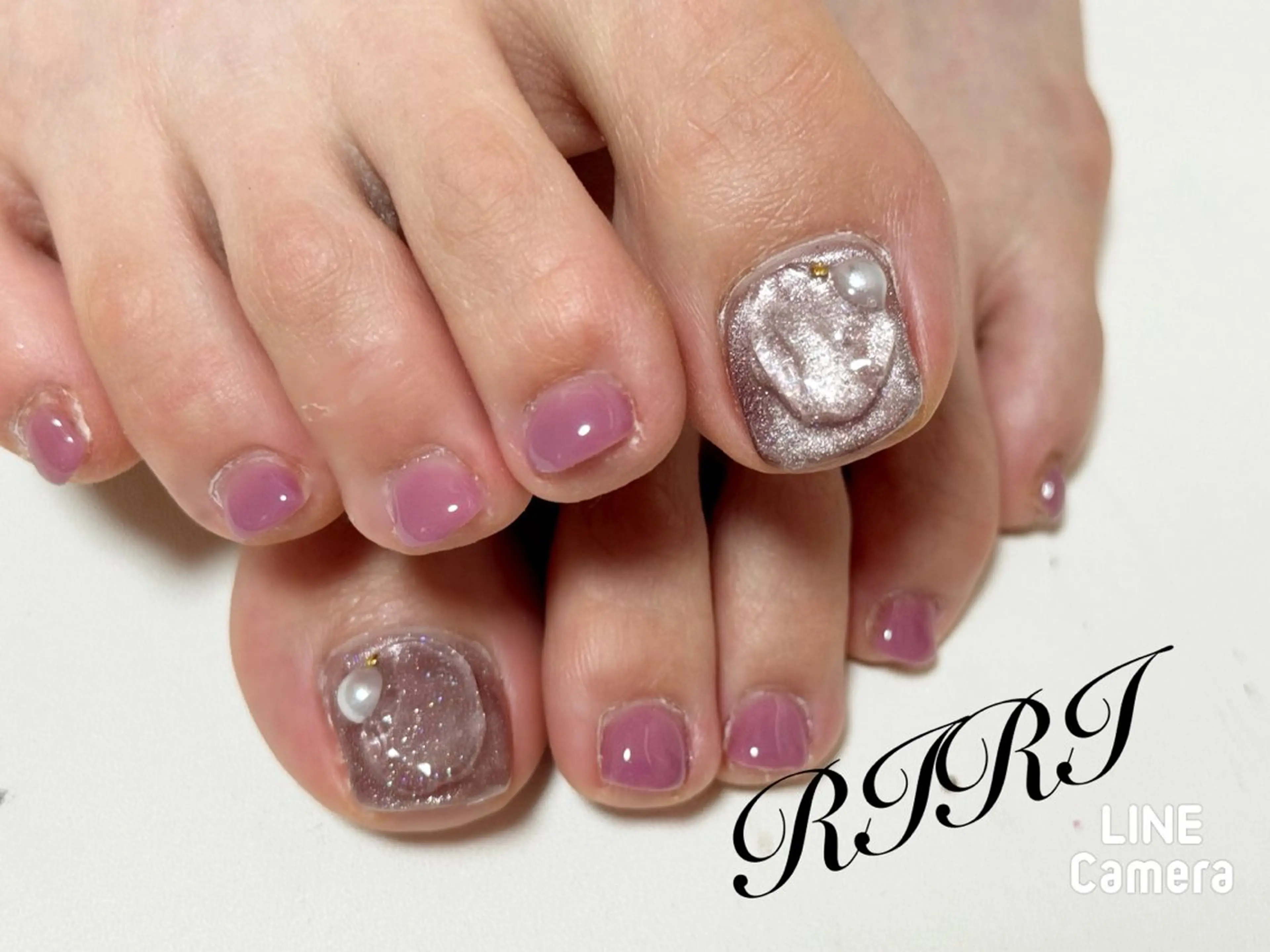 ネイル フットネイル ジェルネイル マグネットネイル ニュアンスネイル オフィスネイル フットネイル riri オーナーのネイルデザイン