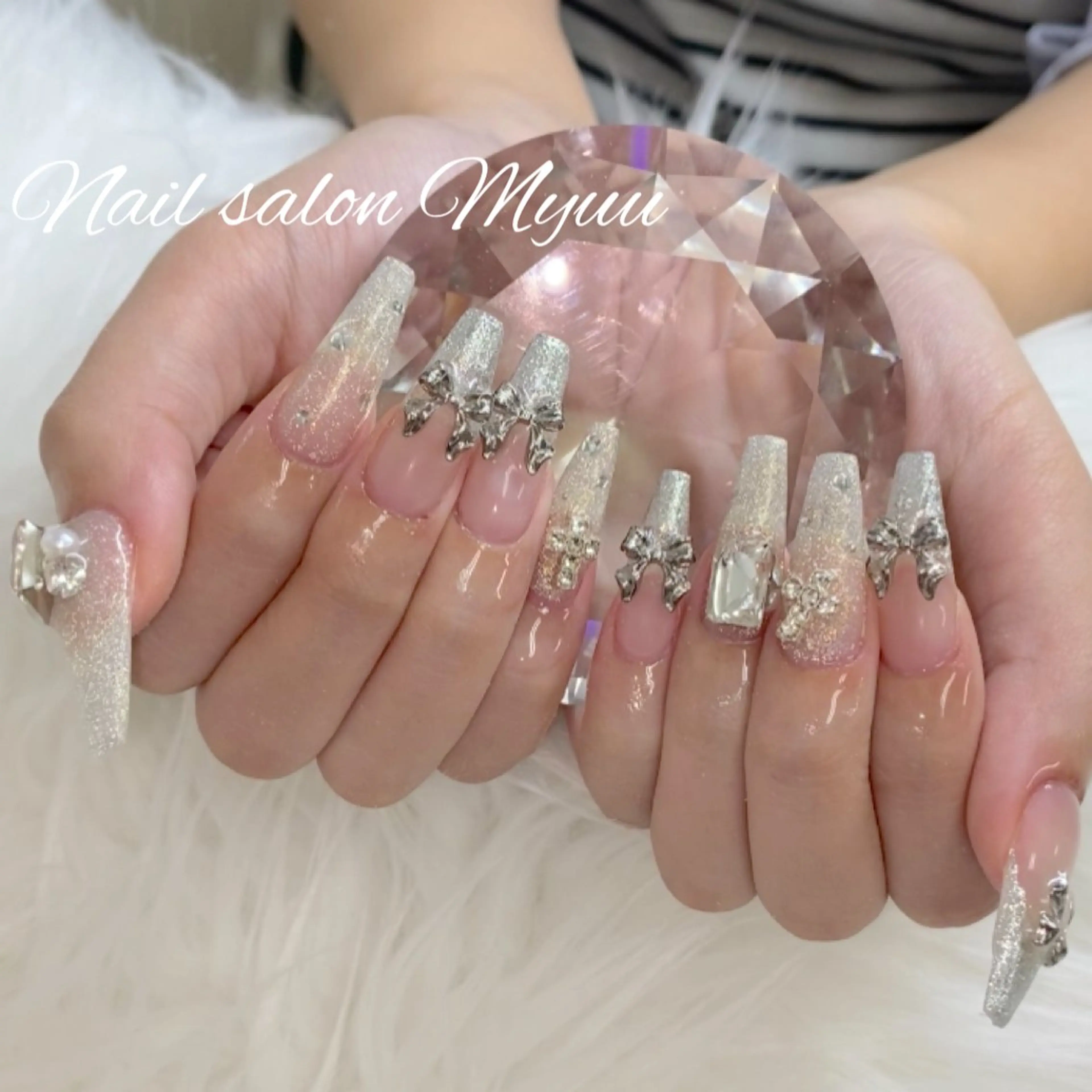 ネイル キラキラネイル ロングネイル 持ち込み スカルプネイル シルバー ハンドネイル Nailsalon Myuu笠原のネイルデザイン