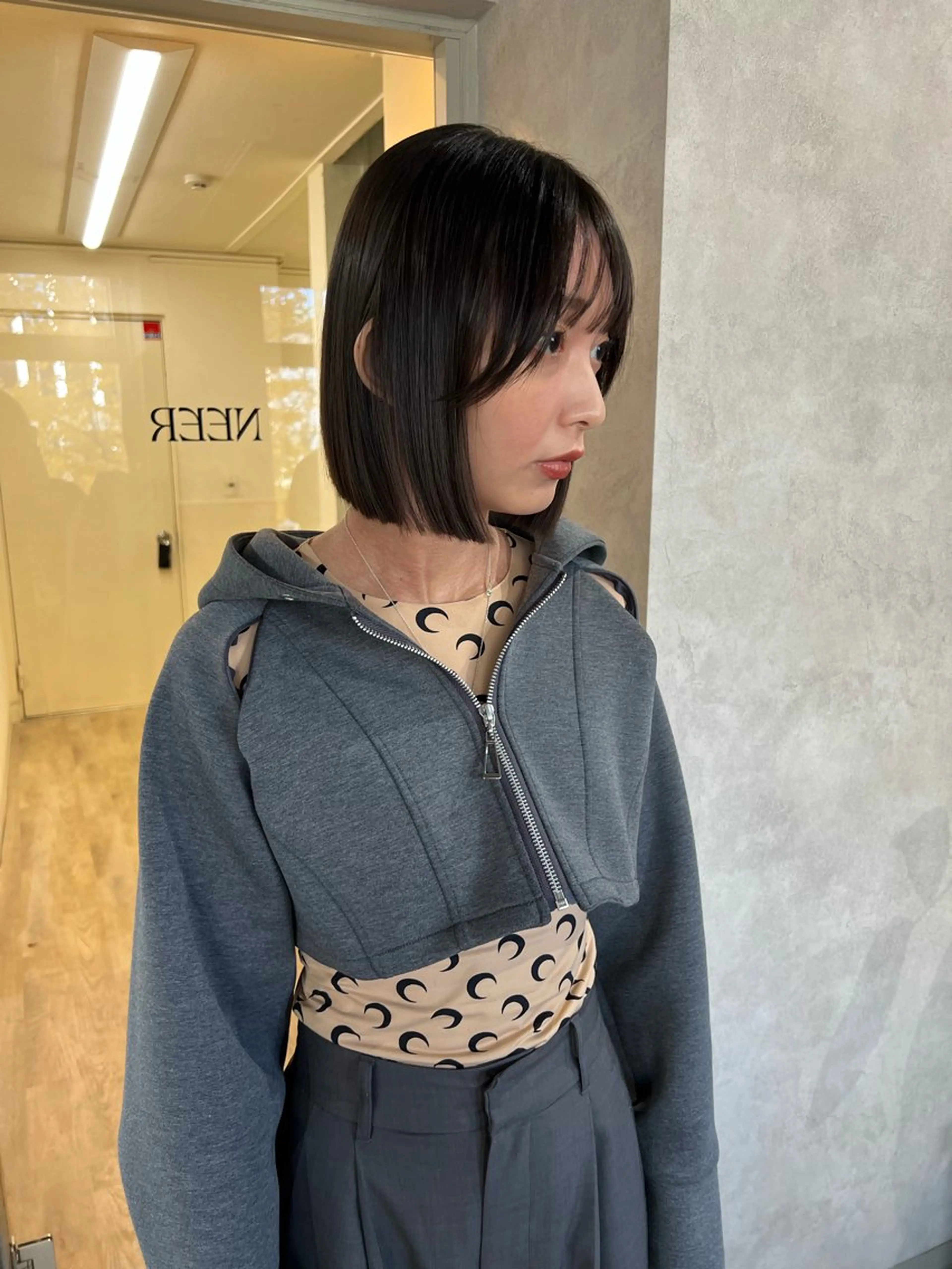 ショート カラー パーマ ヘアアレンジ メンズ キッズ mana 暖色カラーカットのヘアスタイル