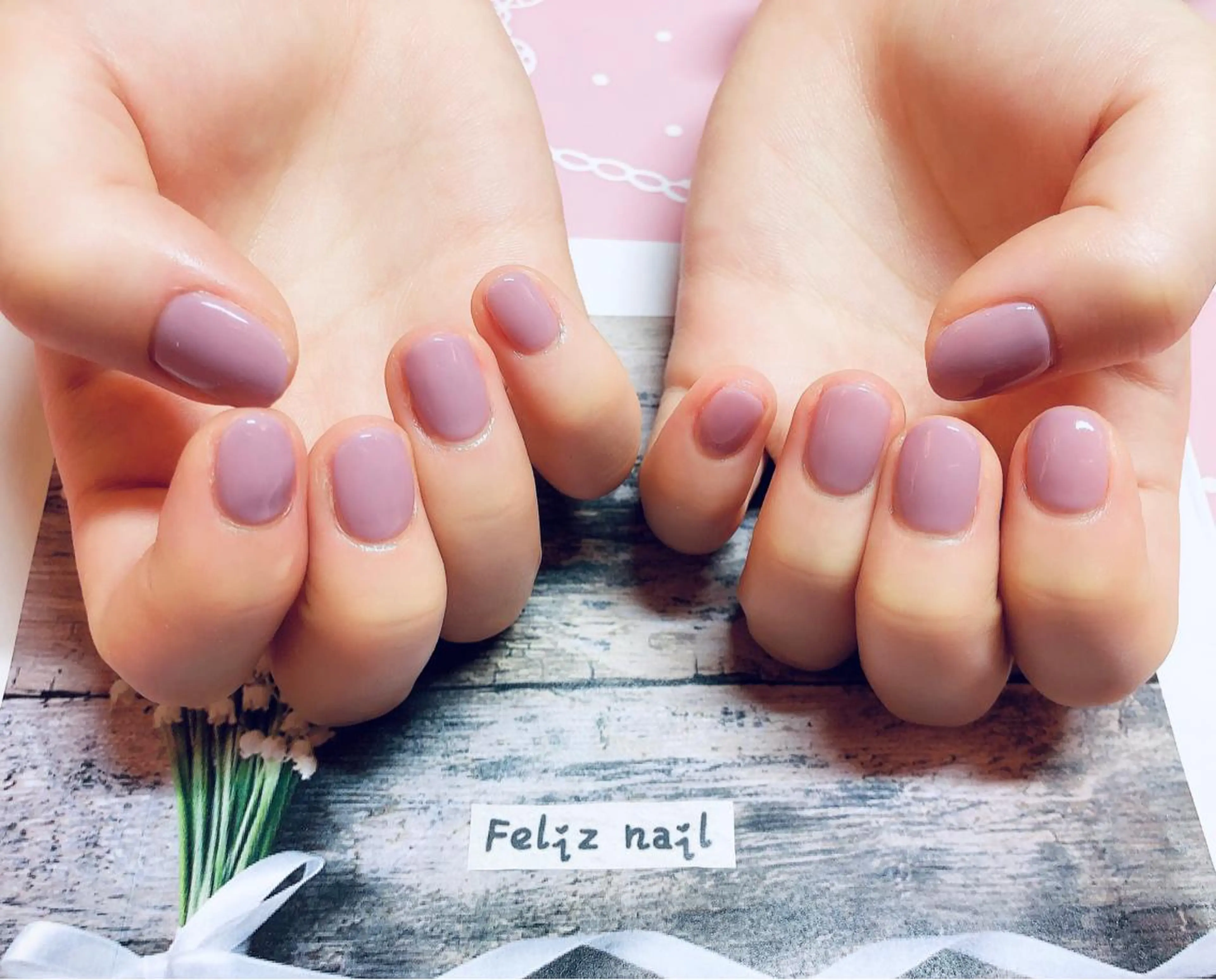 ネイル ジェルネイル オフィスネイル ワンカラーネイル パラジェル パープル ハンドネイル ユキカ （ネイリスト）のネイルデザイン