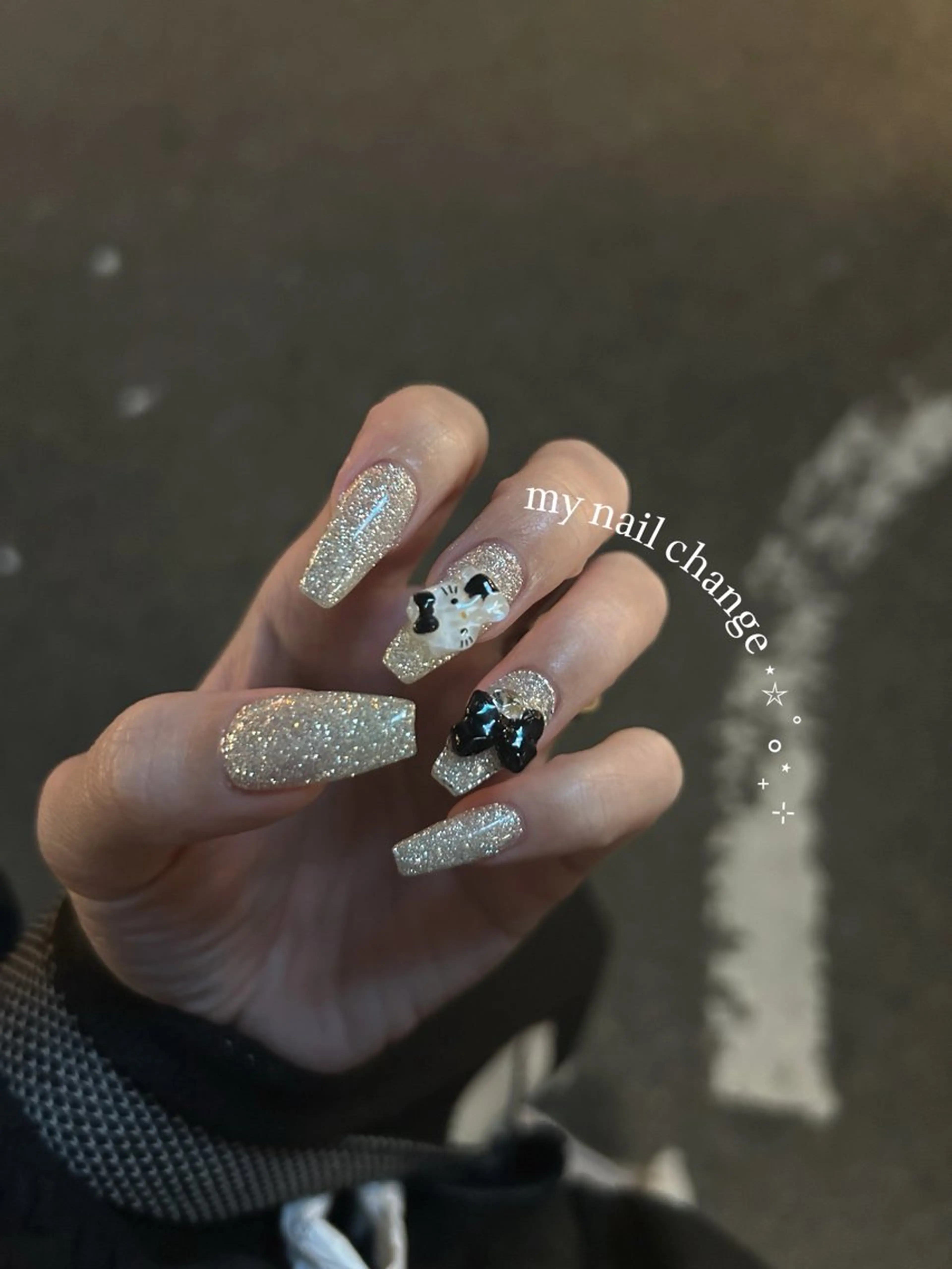 ネイル ハンドネイル ViViA momokaのネイルデザイン