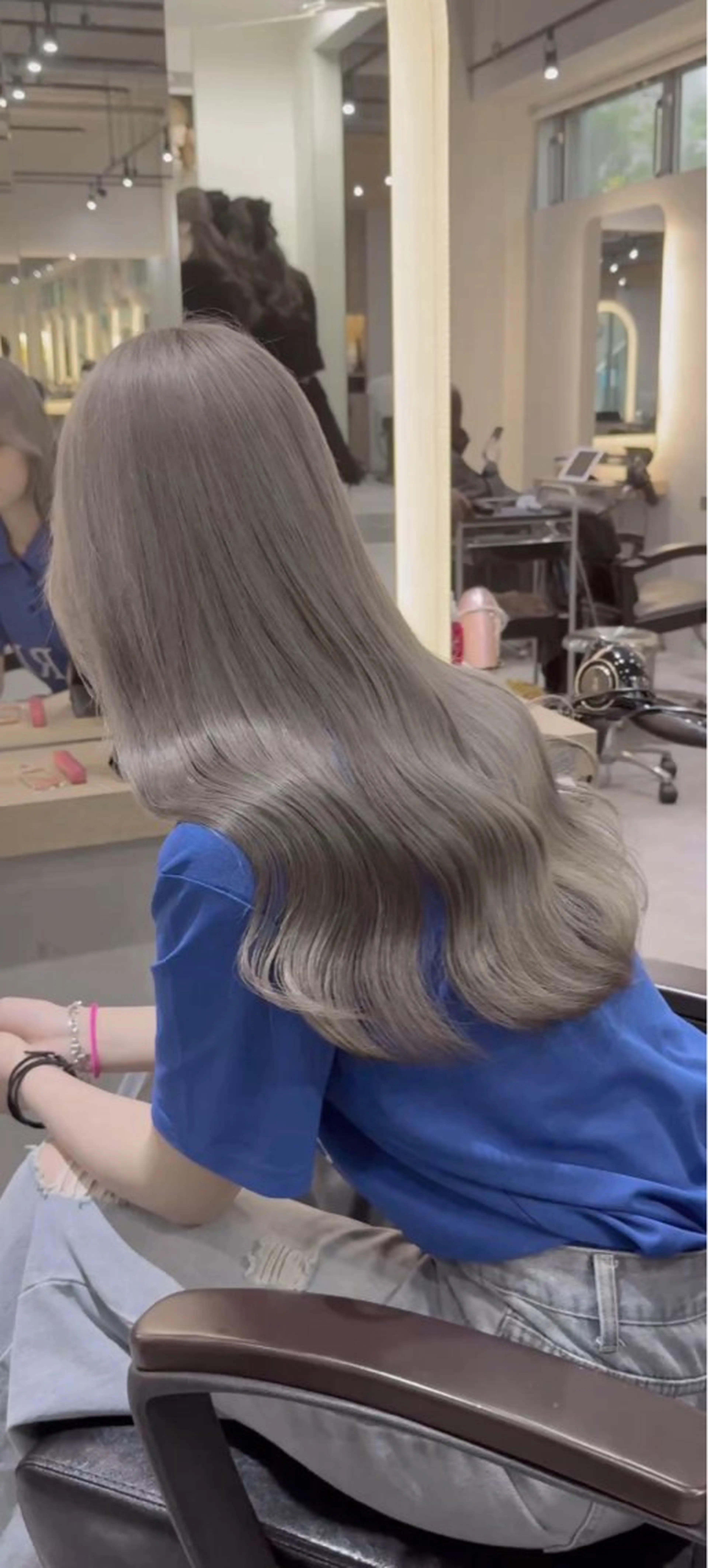 ロング カラー ヘアカラー トリートメント レイヤーカット/ ブリーチカラー/雅人のヘアスタイル