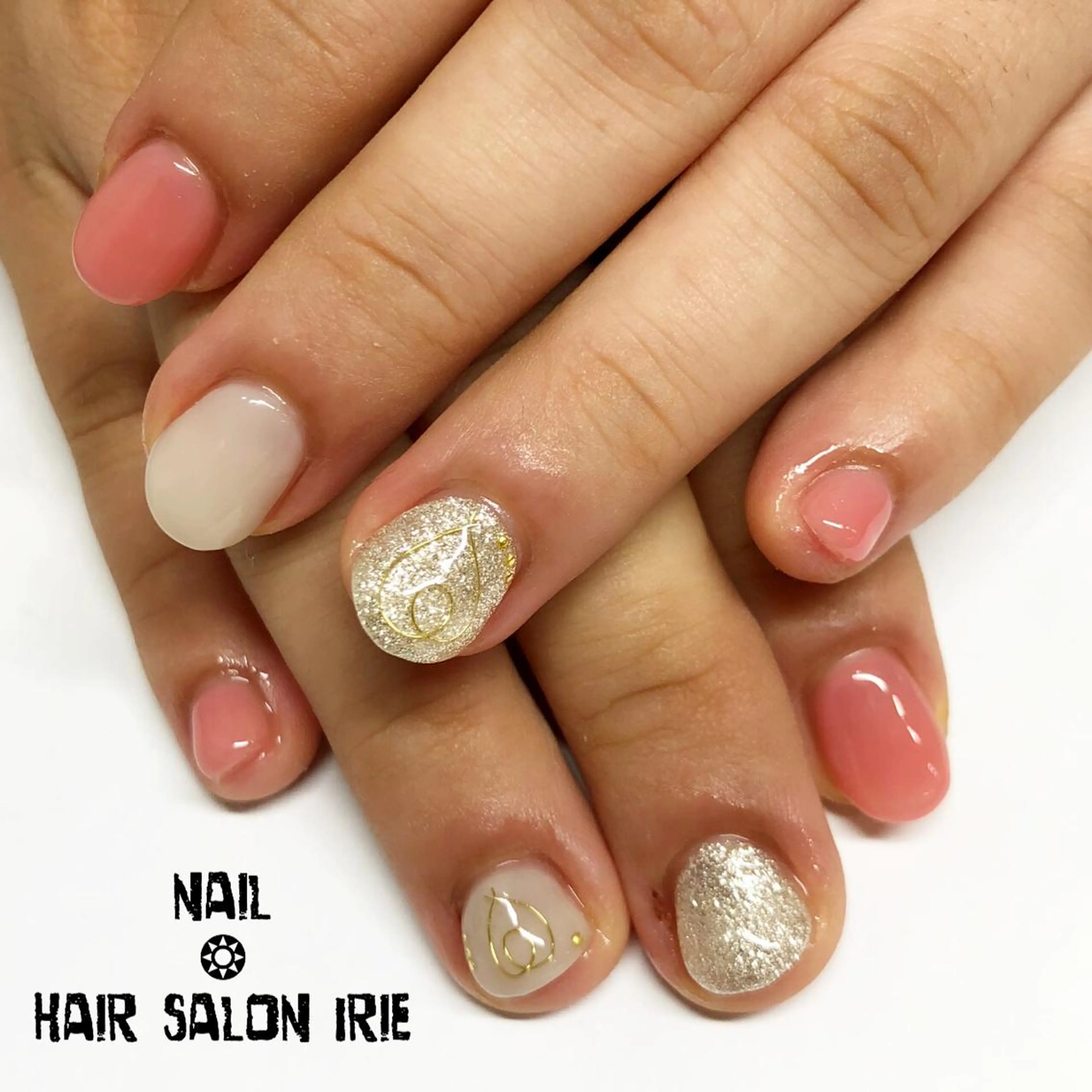 ネイル アートネイル 與儀 知佳のネイルデザイン