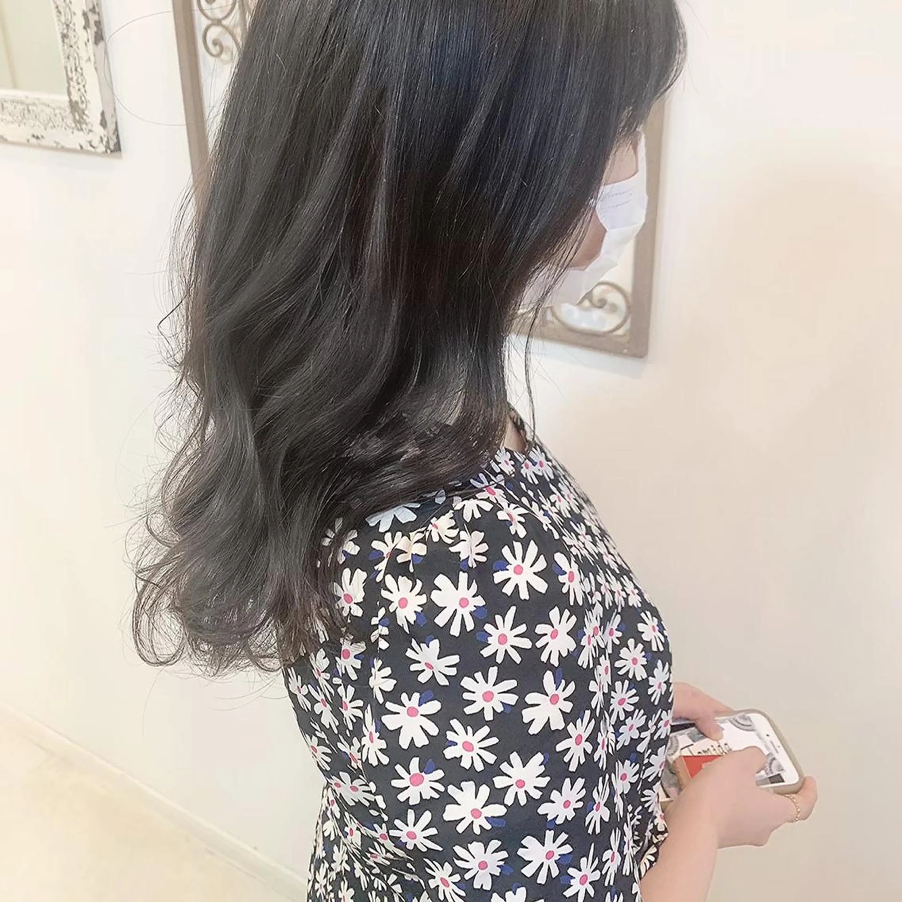 カラー 🩶韓国艶髪🇰🇷 下本夕綺のヘアスタイル