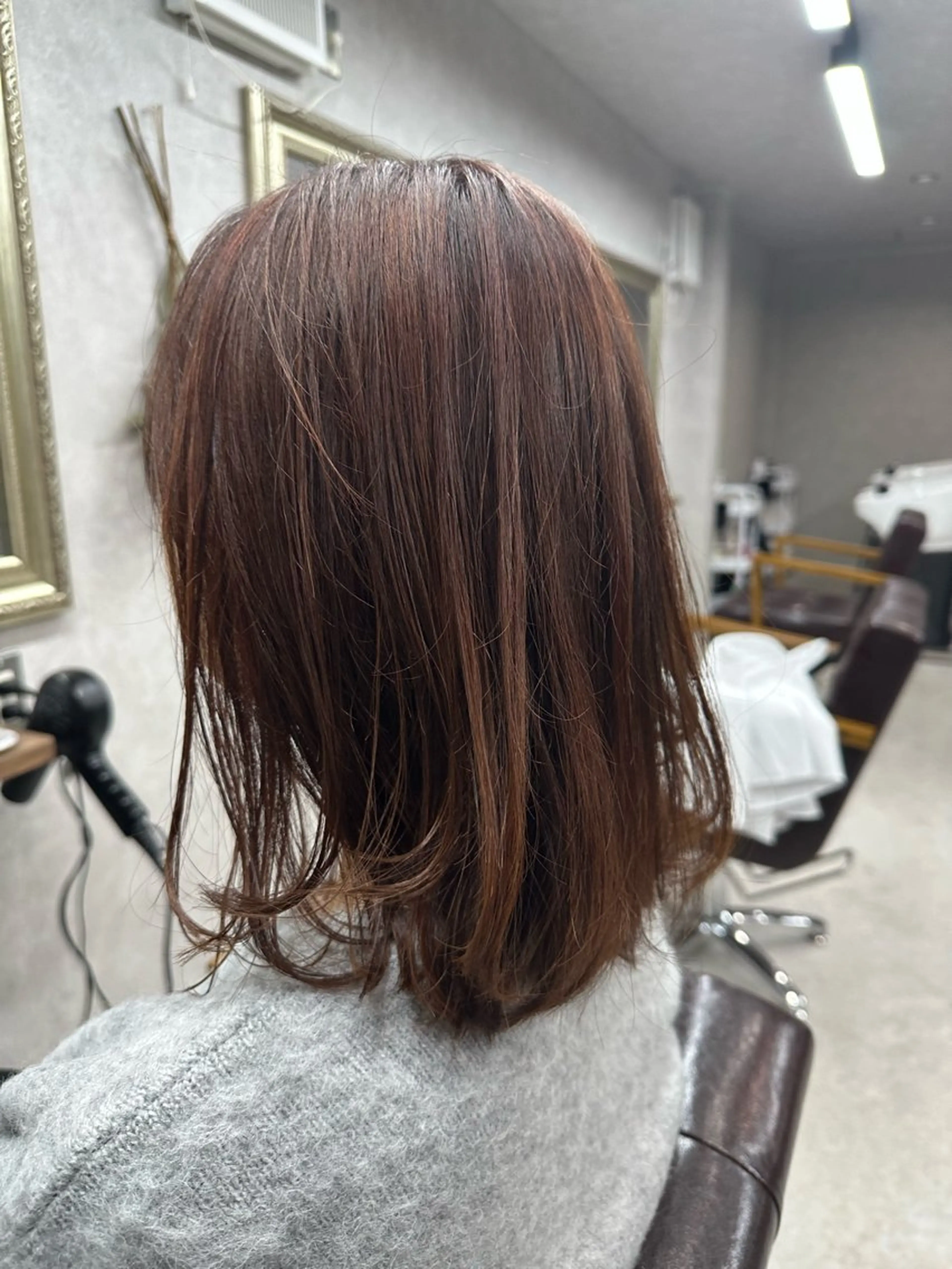 ミディアム カラー カット ヘアカラー トリートメント Lien 深井店のヘアスタイル