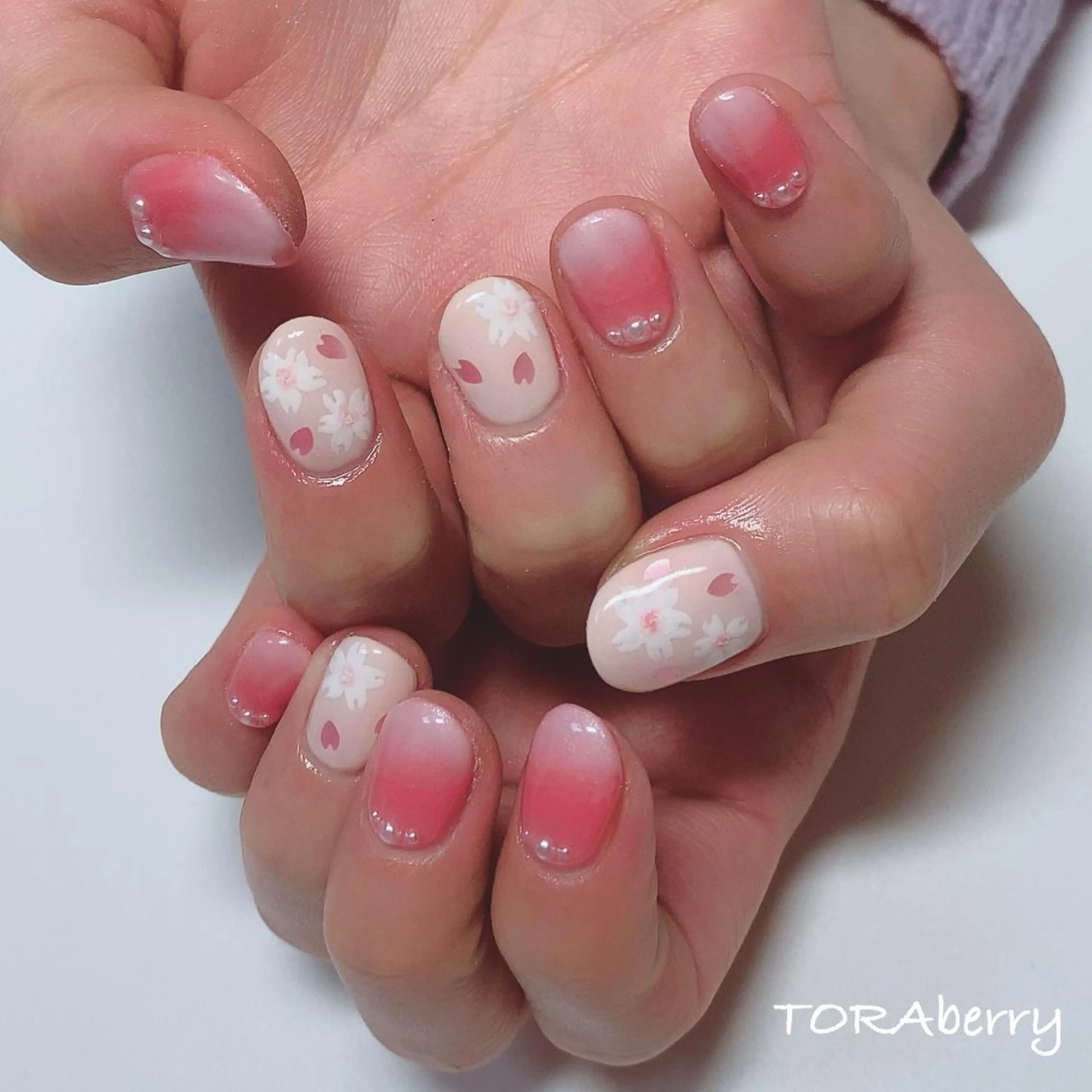 ネイル ネイリスト なつみのネイルデザイン