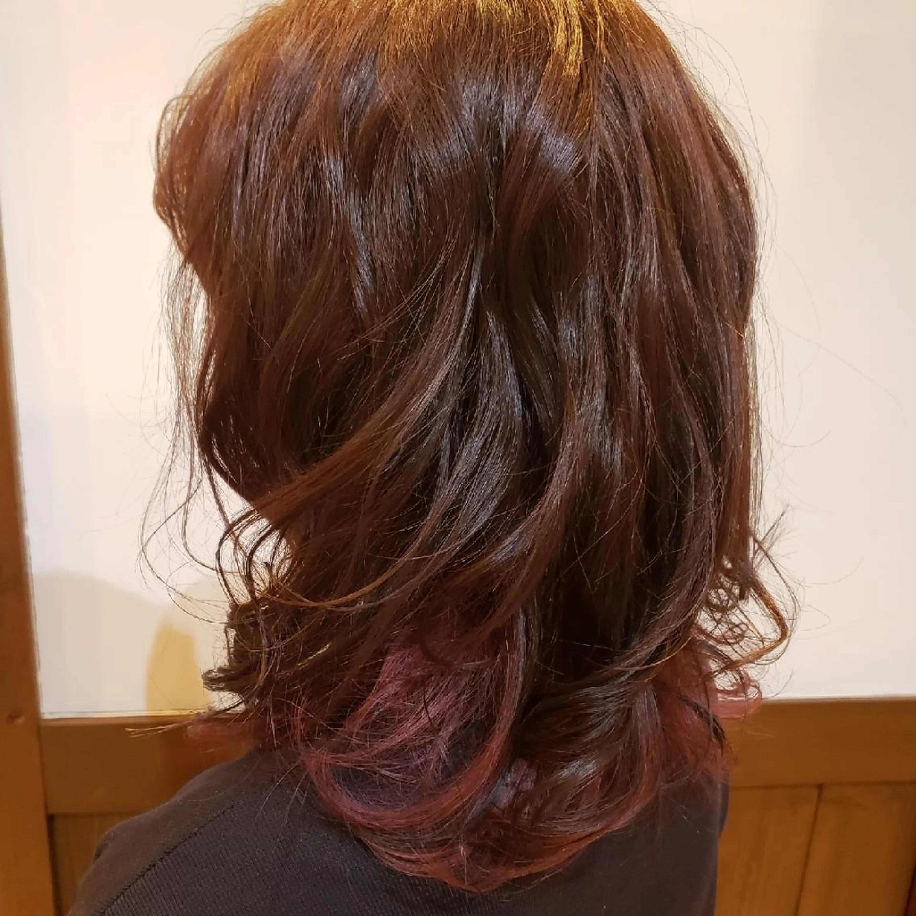 ヘアアレンジ セミロング カラー 渡邉 理紗のヘアスタイル