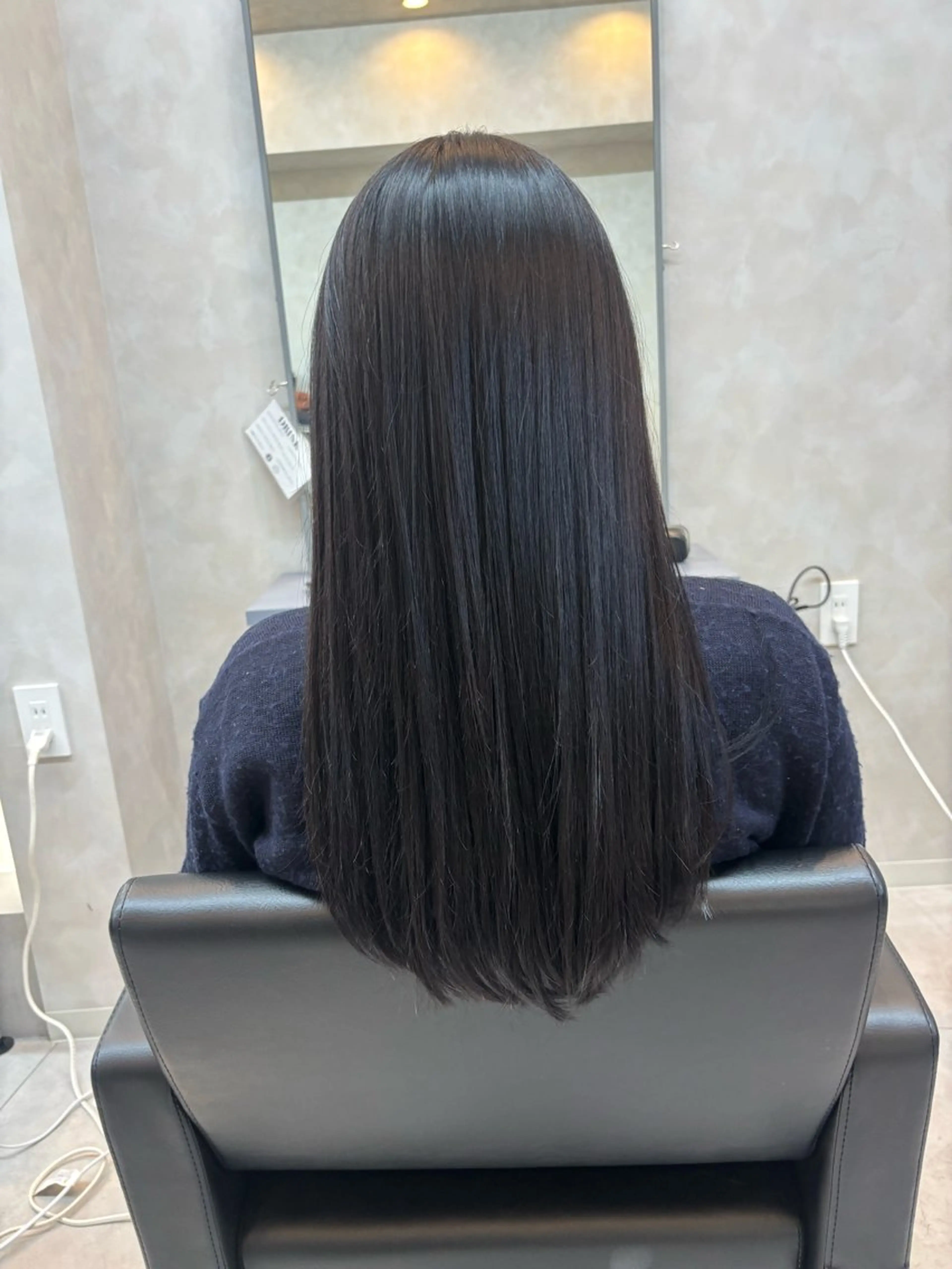 ロング アッシュ アッシュグレー アッシュグレージュ 茶谷 沙穂のヘアスタイル