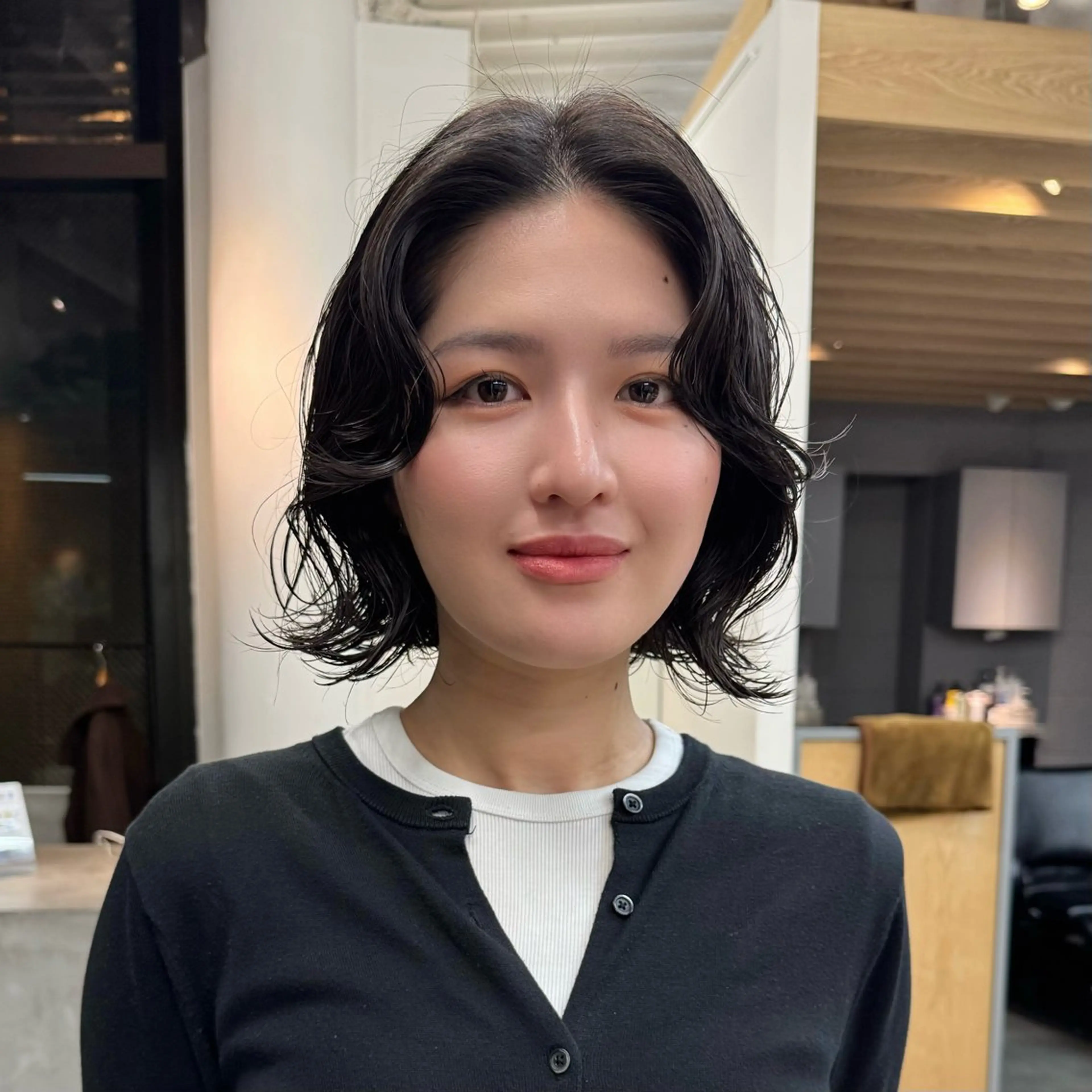 ショート パーマ ボブ ニュアンスパーマ カット パーマ トリートメント mee.表参道所属・ボブ/ショート /パーマ/shinのヘアスタイル