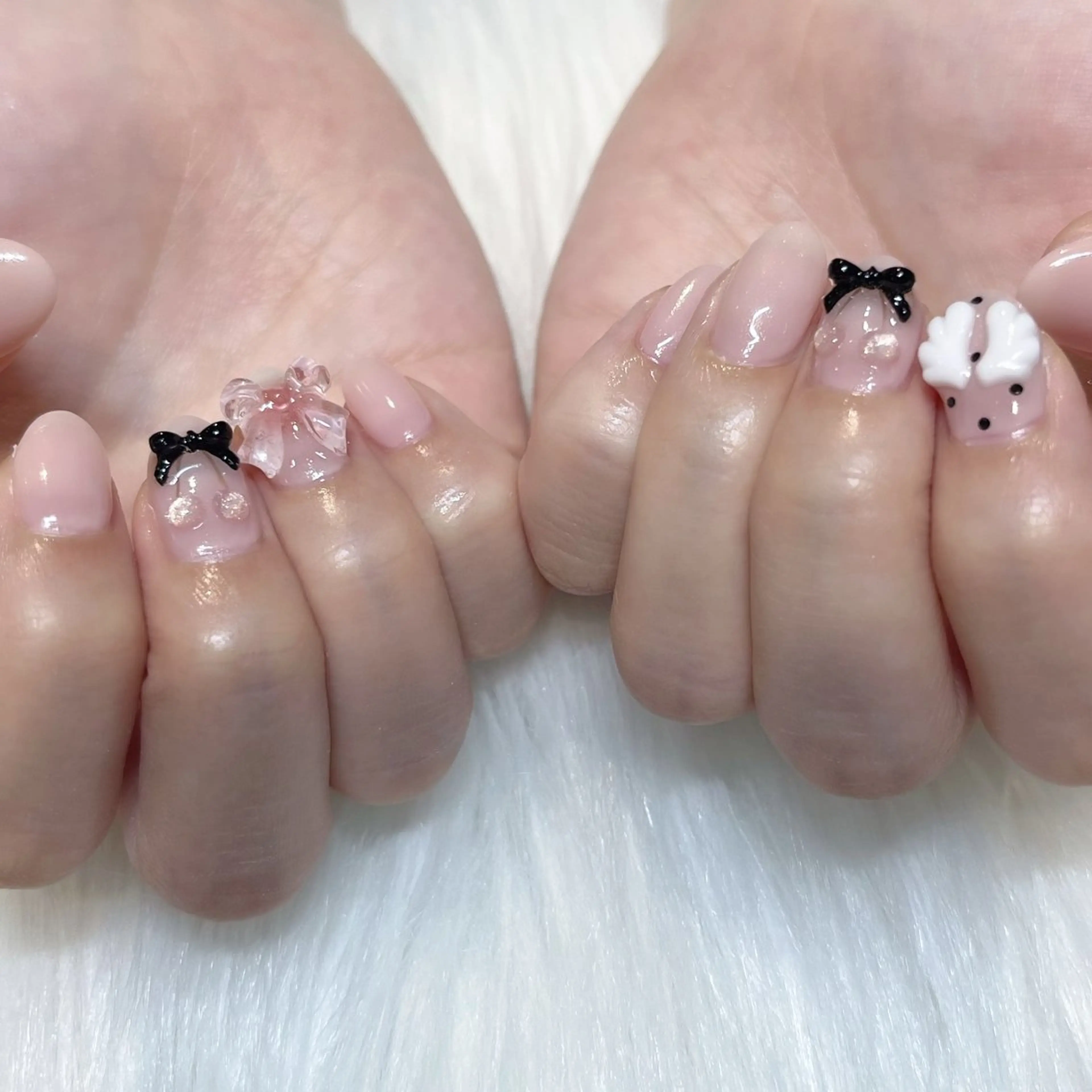 ネイル アートネイル ガーリー 韓国ネイル 持ち込み 夏ネイル KOKONA 🎀のネイルデザイン