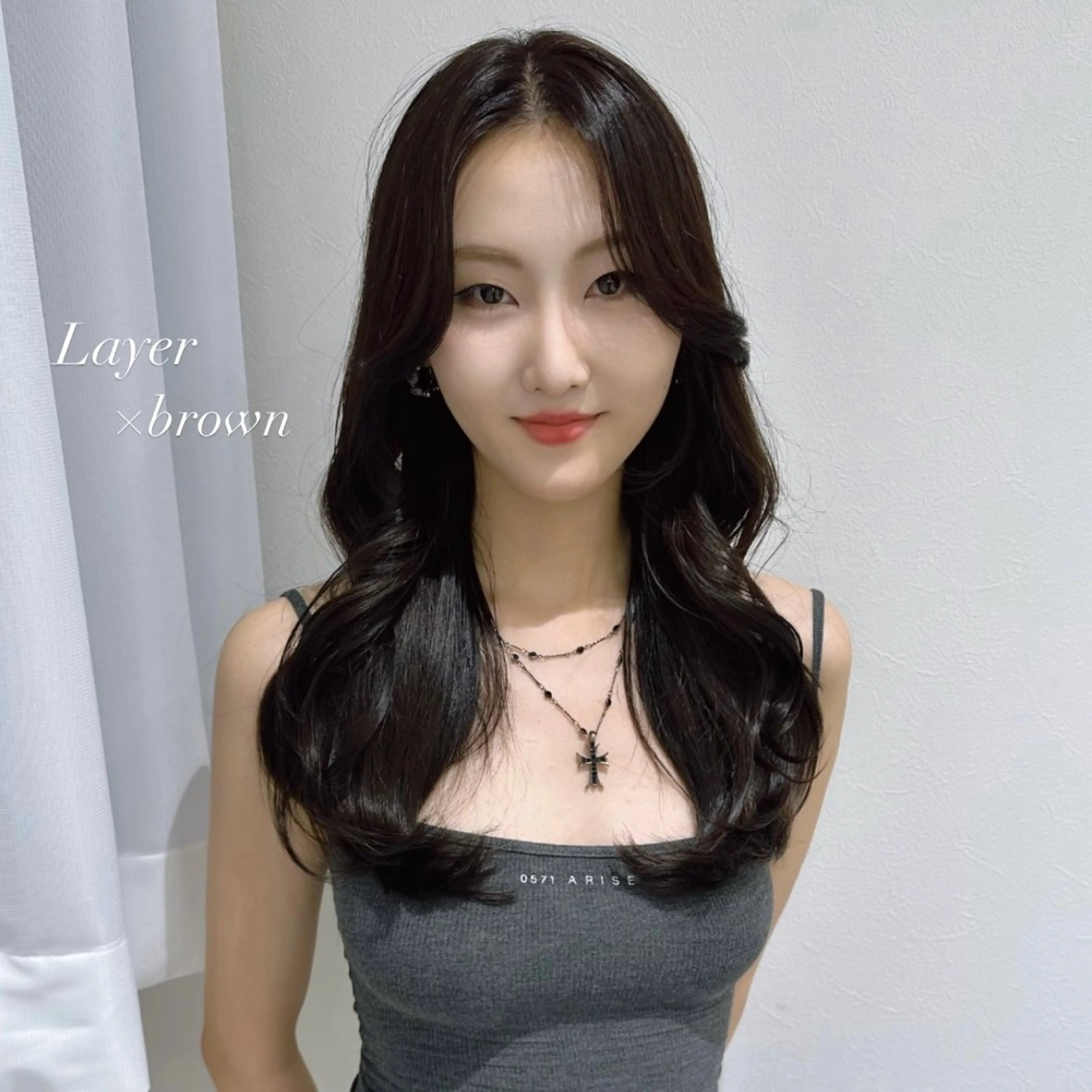 セミロング 韓国𝐻𝑎𝑖𝑟 🇰🇷🖤ハラのヘアスタイル