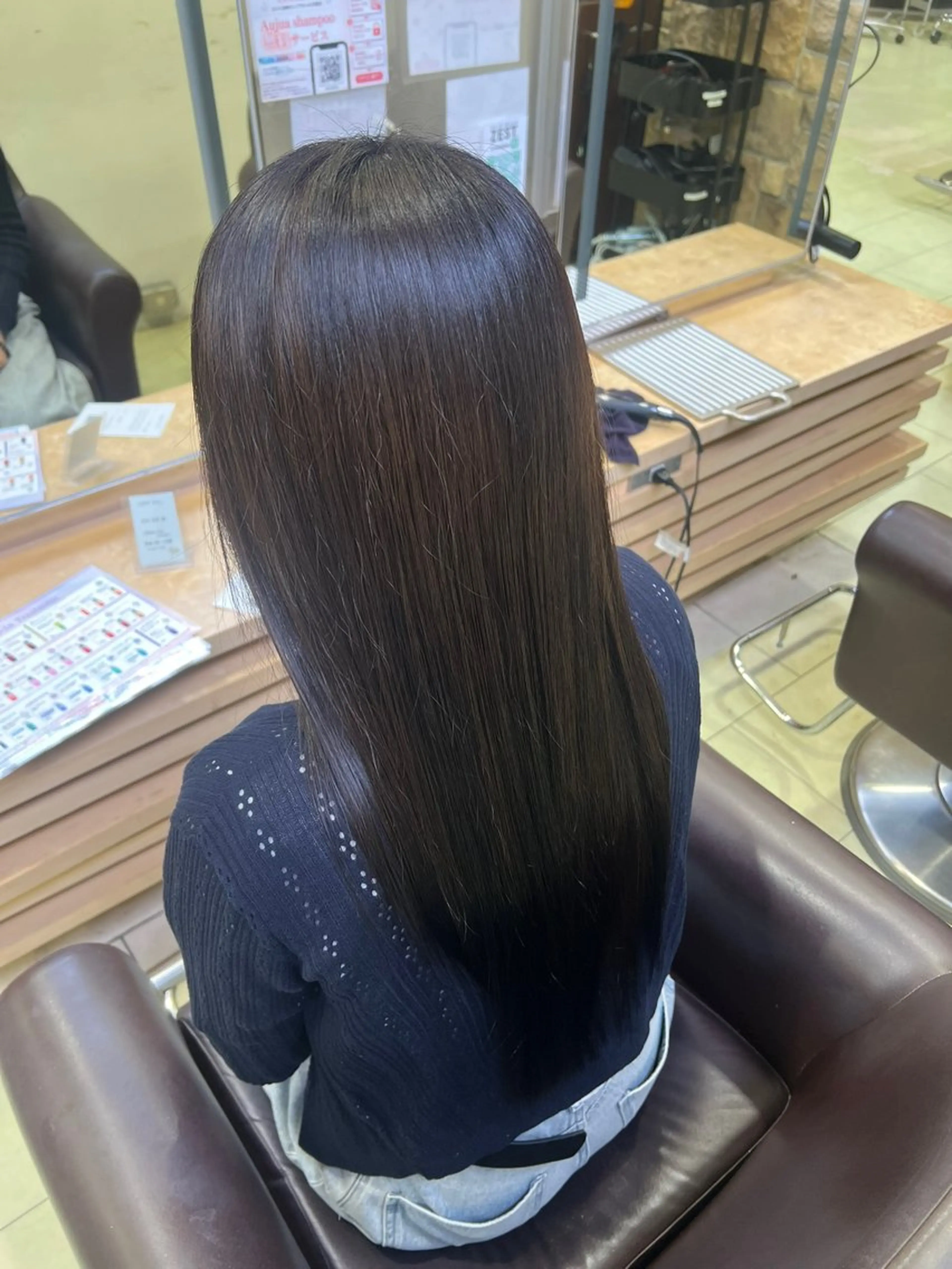 ミディアム ヘアカラー ヘッドスパ デザインカラー/ eye/栞のヘアスタイル