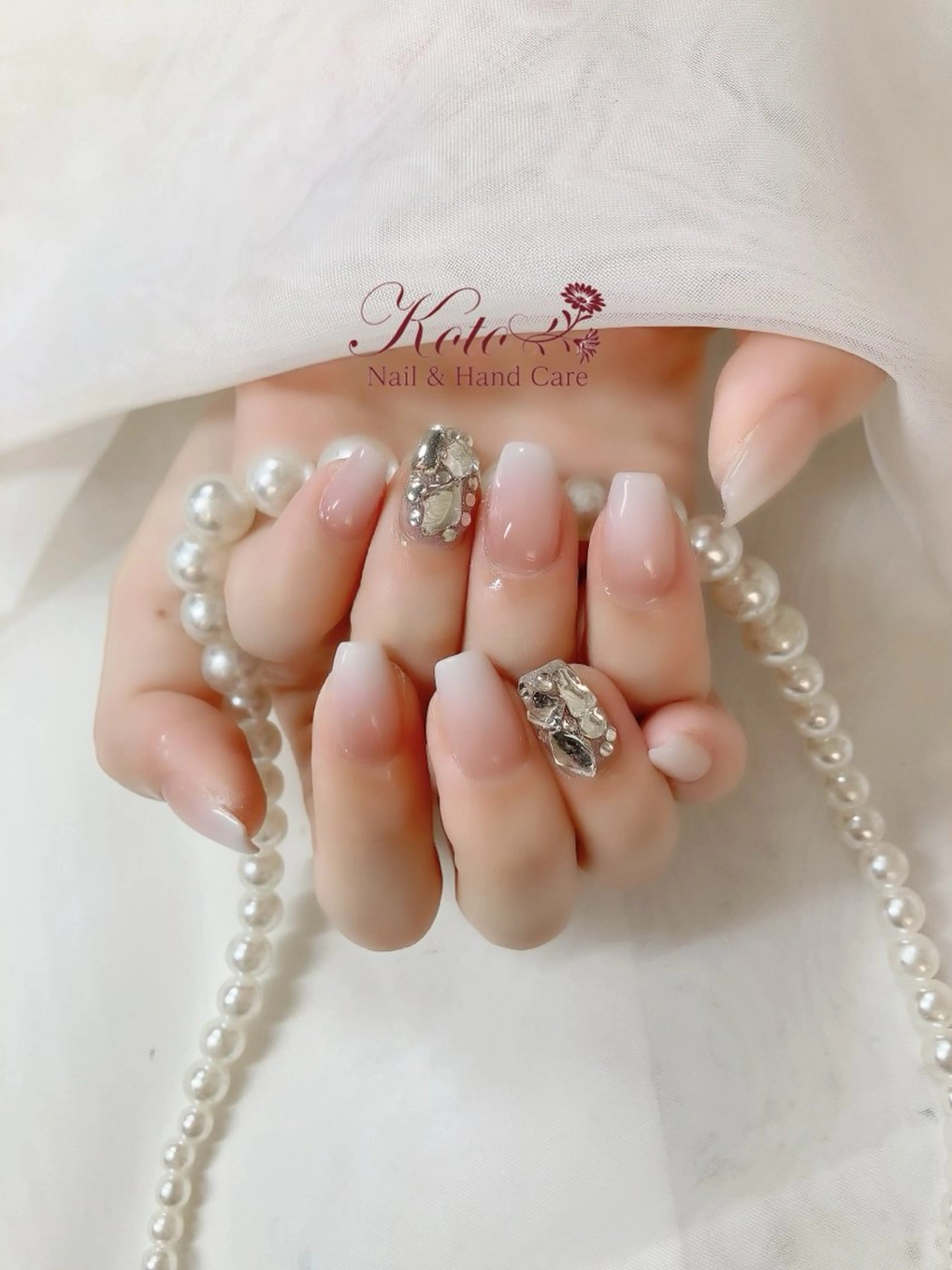 ネイル 長さ出し ジェルネイル 持ち込み ニュアンスネイル 赤色 ハンドネイル Nail Salon KOTOのネイルデザイン