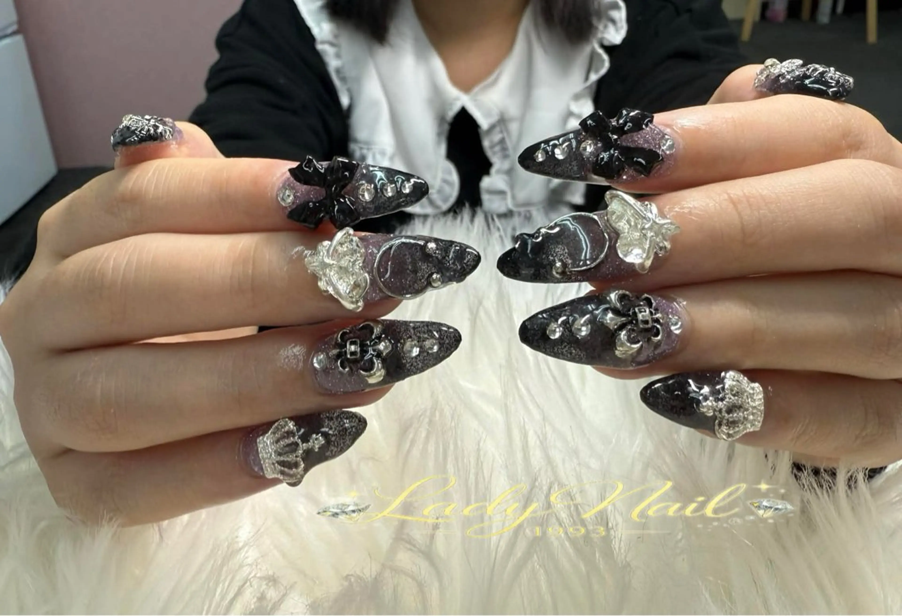 ネイル ワンカラーネイル シンプルネイル 春ネイル ハンドネイル Lady Nails 1993所属・タナカ フォンのネイルデザイン