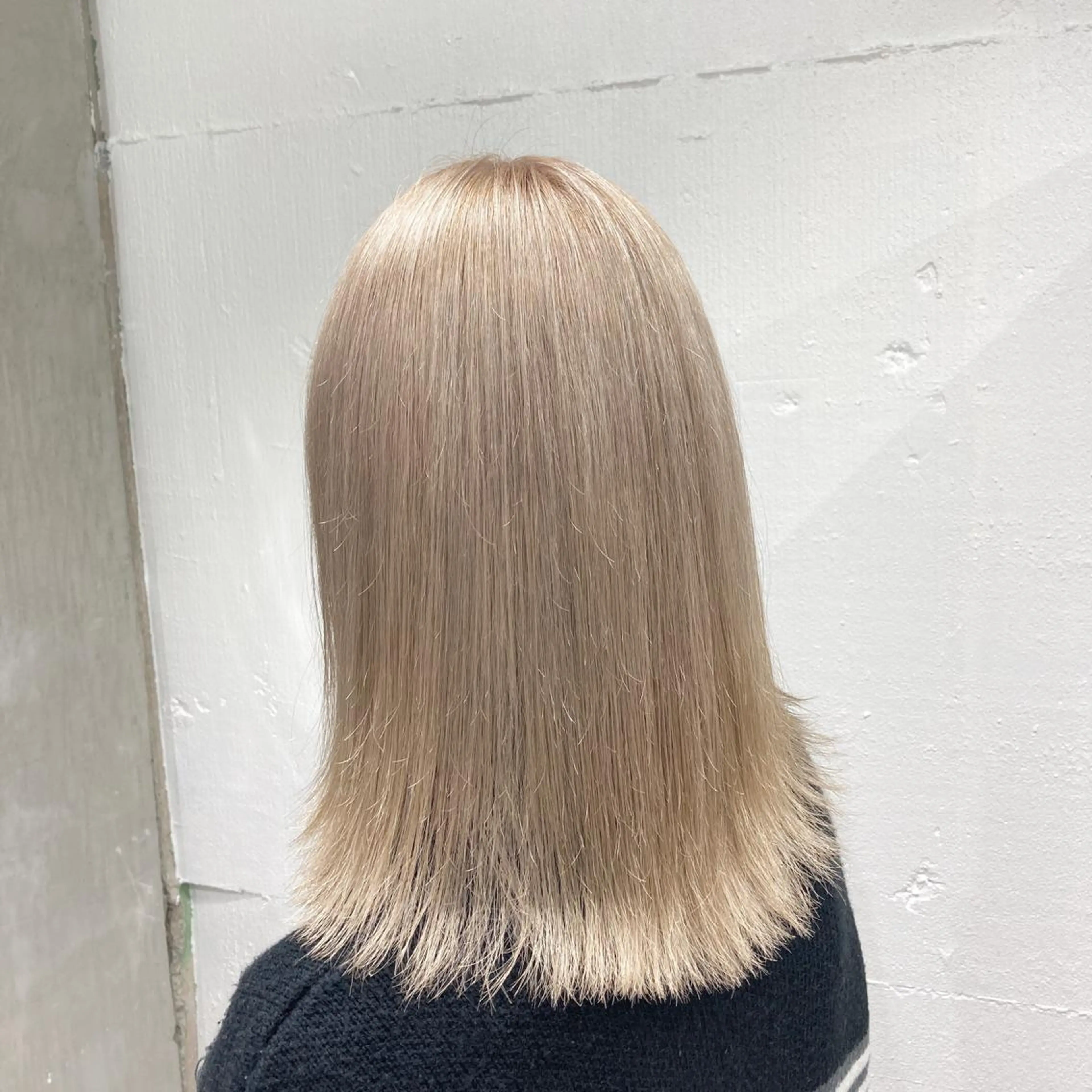 ミディアム カラー 渋谷🎨ブリーチ特化 ×エクステ🎨レンのヘアスタイル