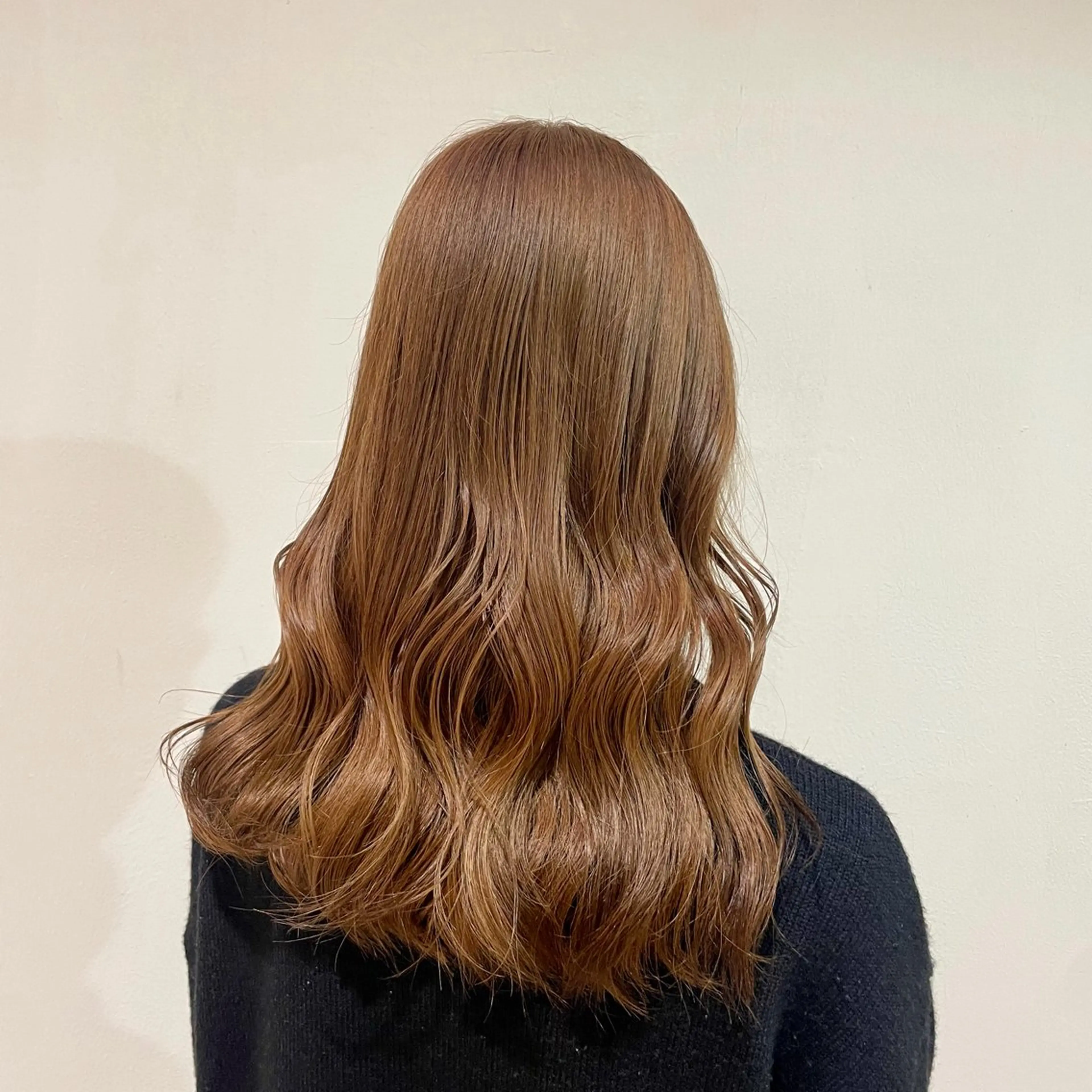 ロング カラー ルプラボウ 神谷有音/艶髪のヘアスタイル