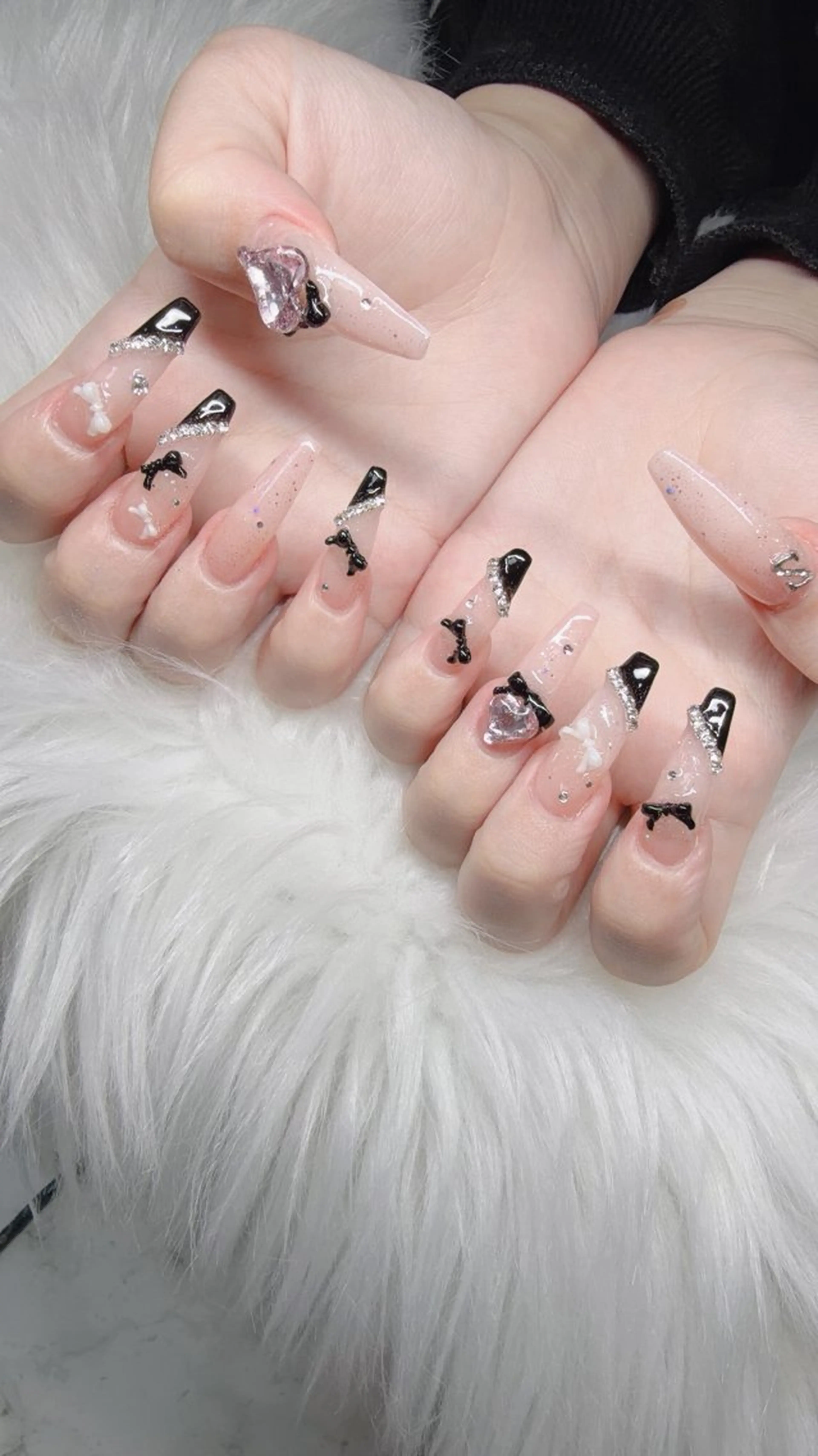 ネイル ハンドネイル Lee Nailsのネイルデザイン