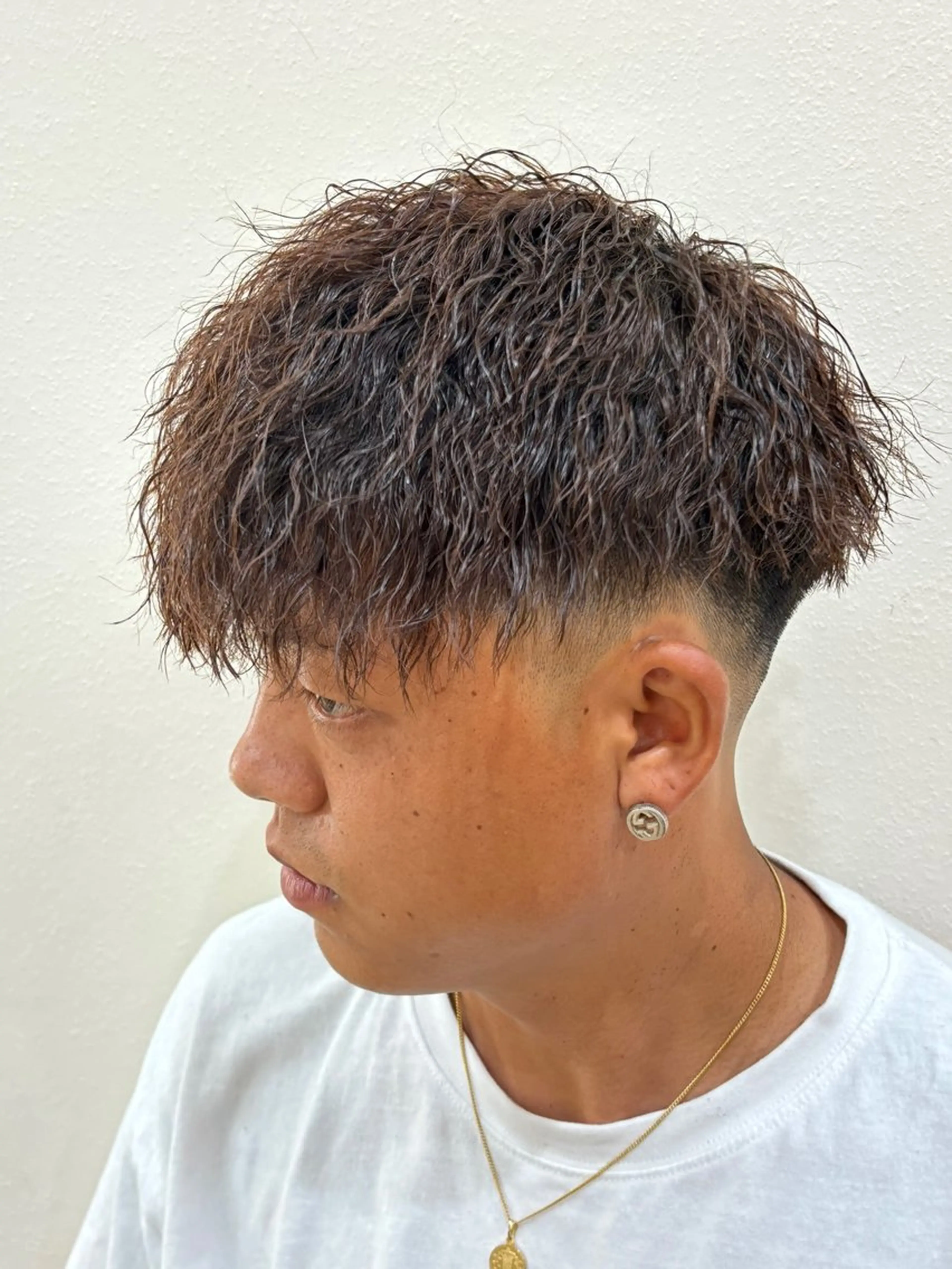 ショート パーマ メンズ カット パーマ トリートメント パーマ職人DAIKI ツイスパ/波巻きのヘアスタイル