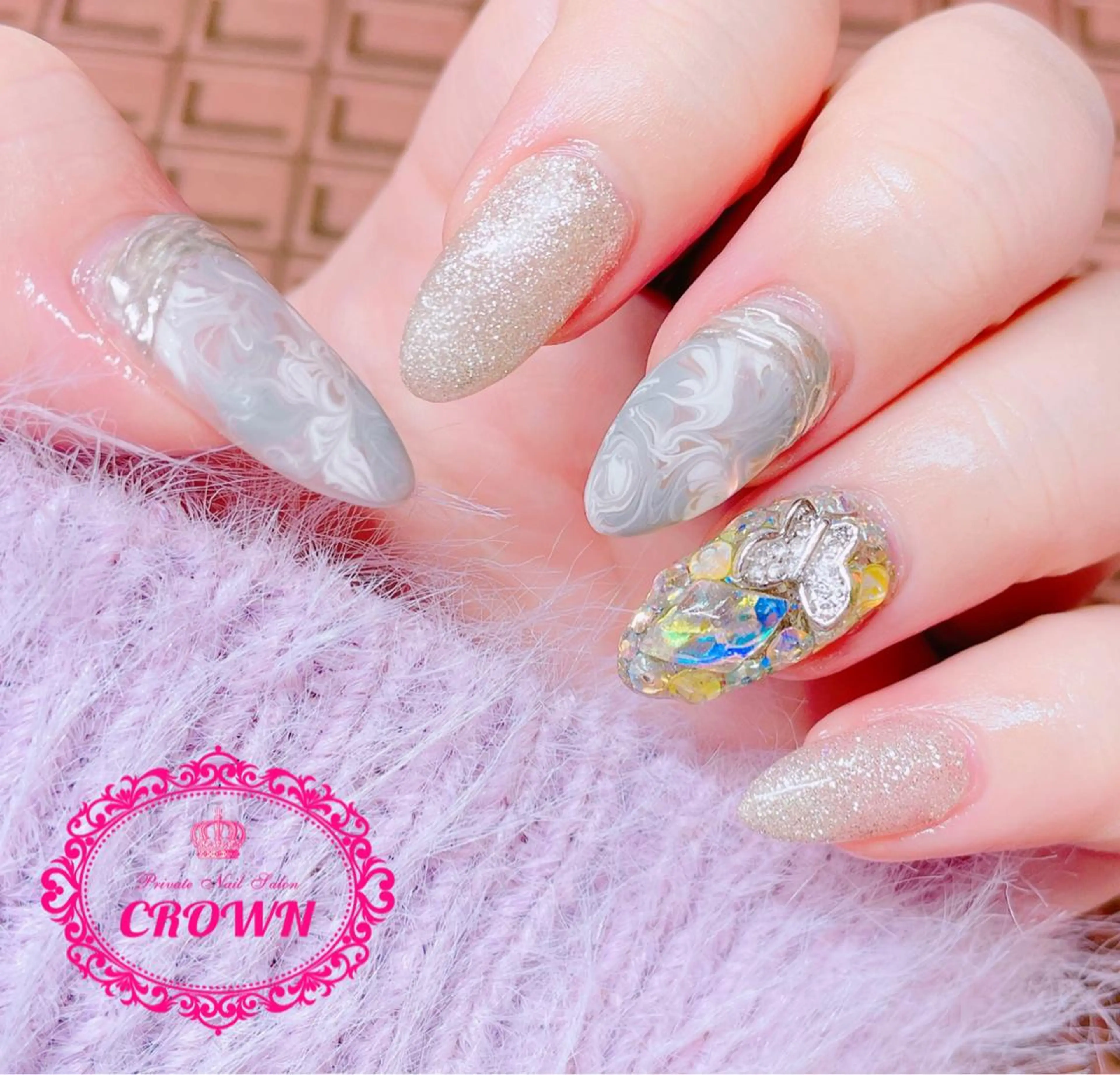 ネイル CROWN プライベートサロンのネイルデザイン