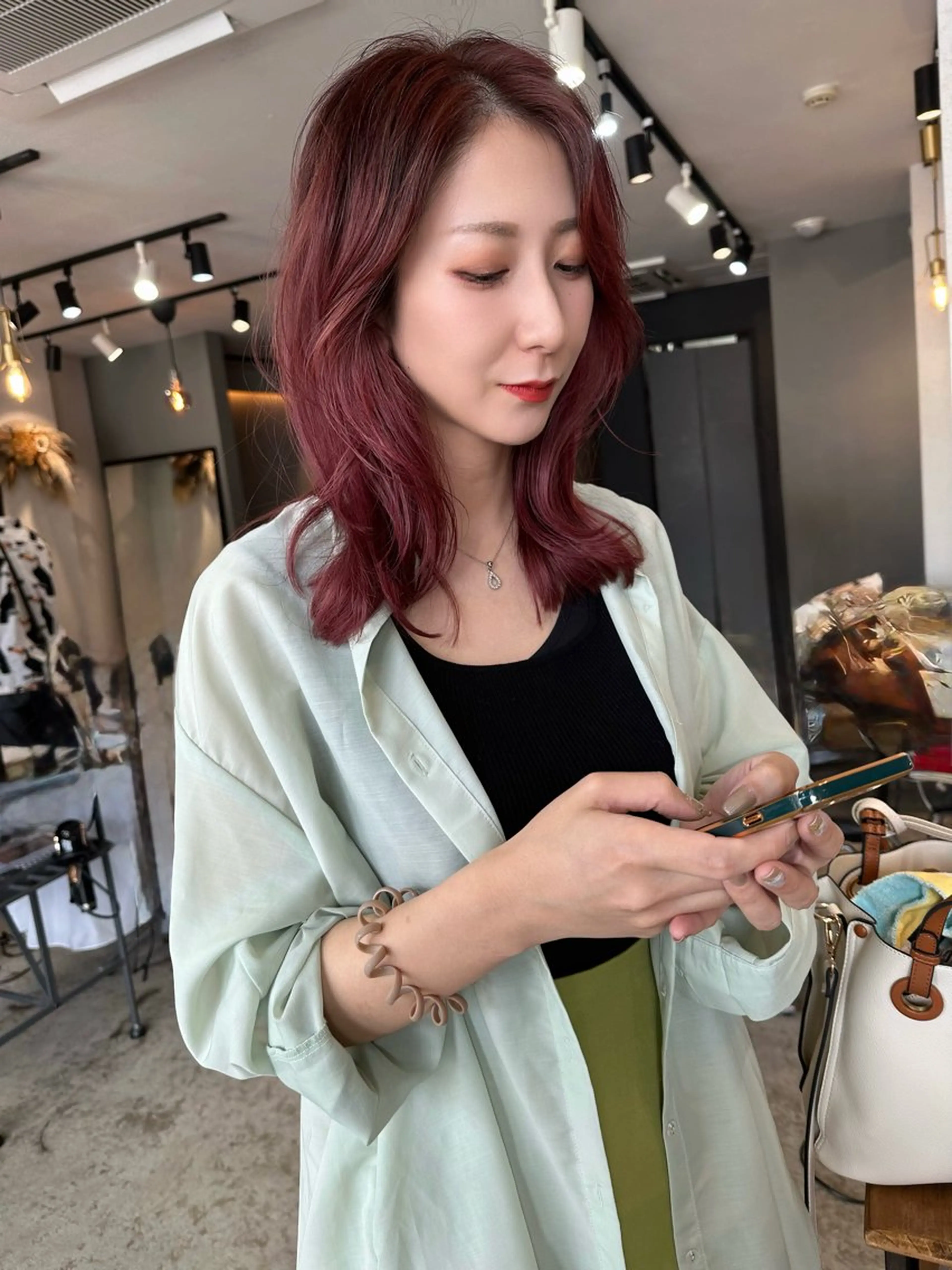 セミロング カット ヘアカラー 🍀石川尚之🍀 HELIMのヘアスタイル