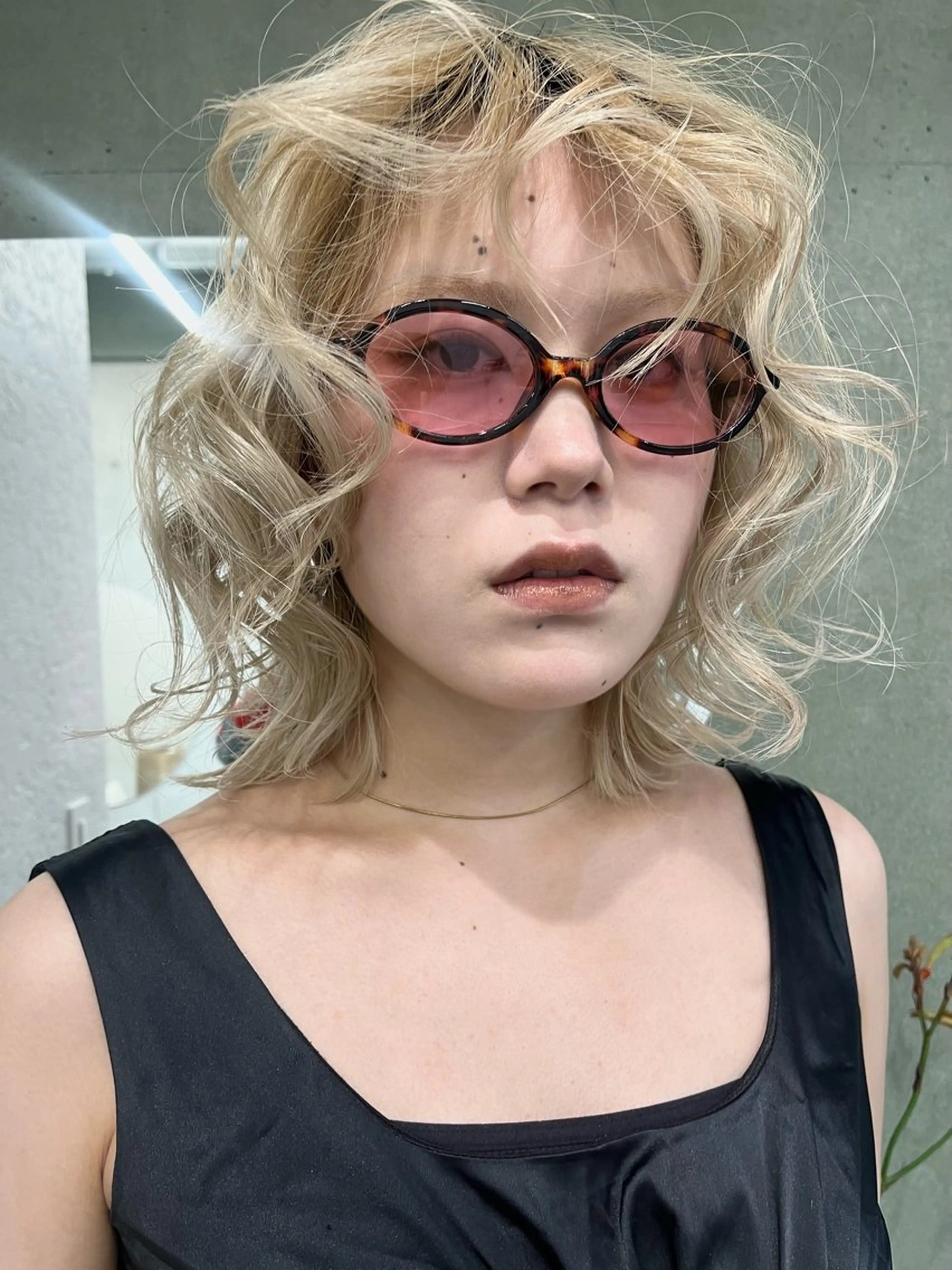 ミディアム 田中 里奈のヘアスタイル