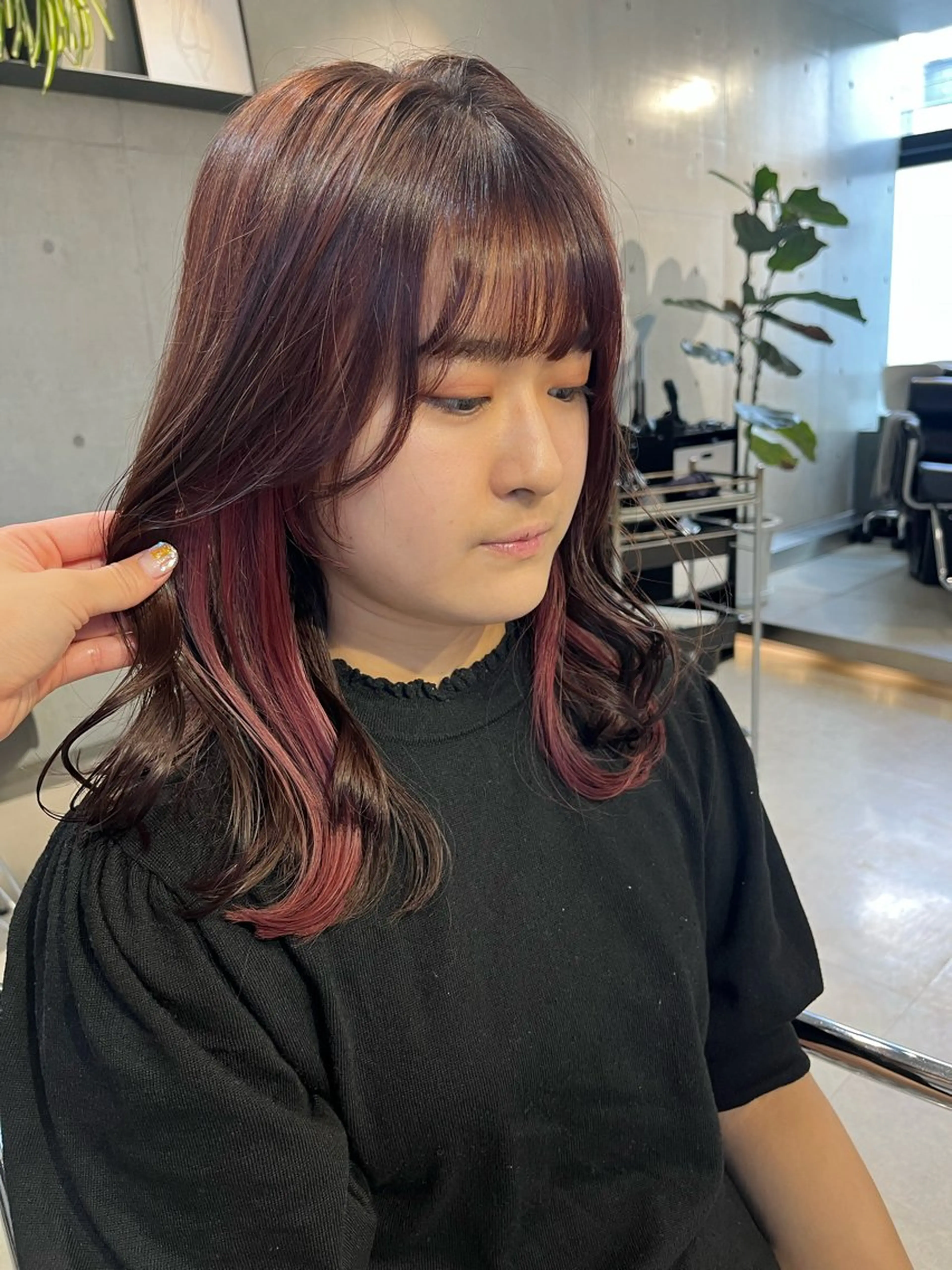 ロング カラー パーマ ヘアアレンジ カット ヘアカラー トリートメント 透明感/オリーブ/ グレージュ/YUKAのヘアスタイル