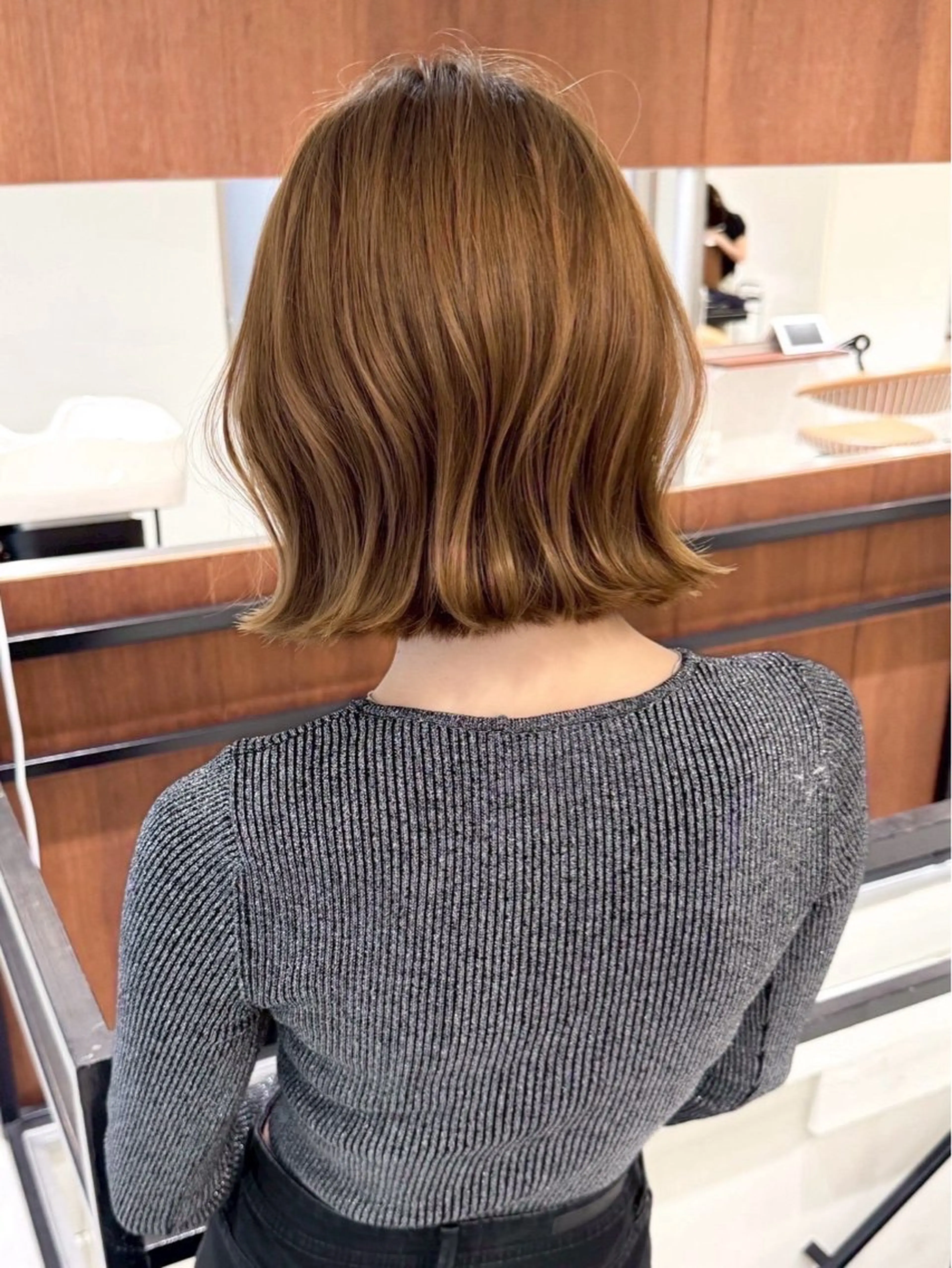 ショート カット ヘアカラー 三河 明香里のヘアスタイル