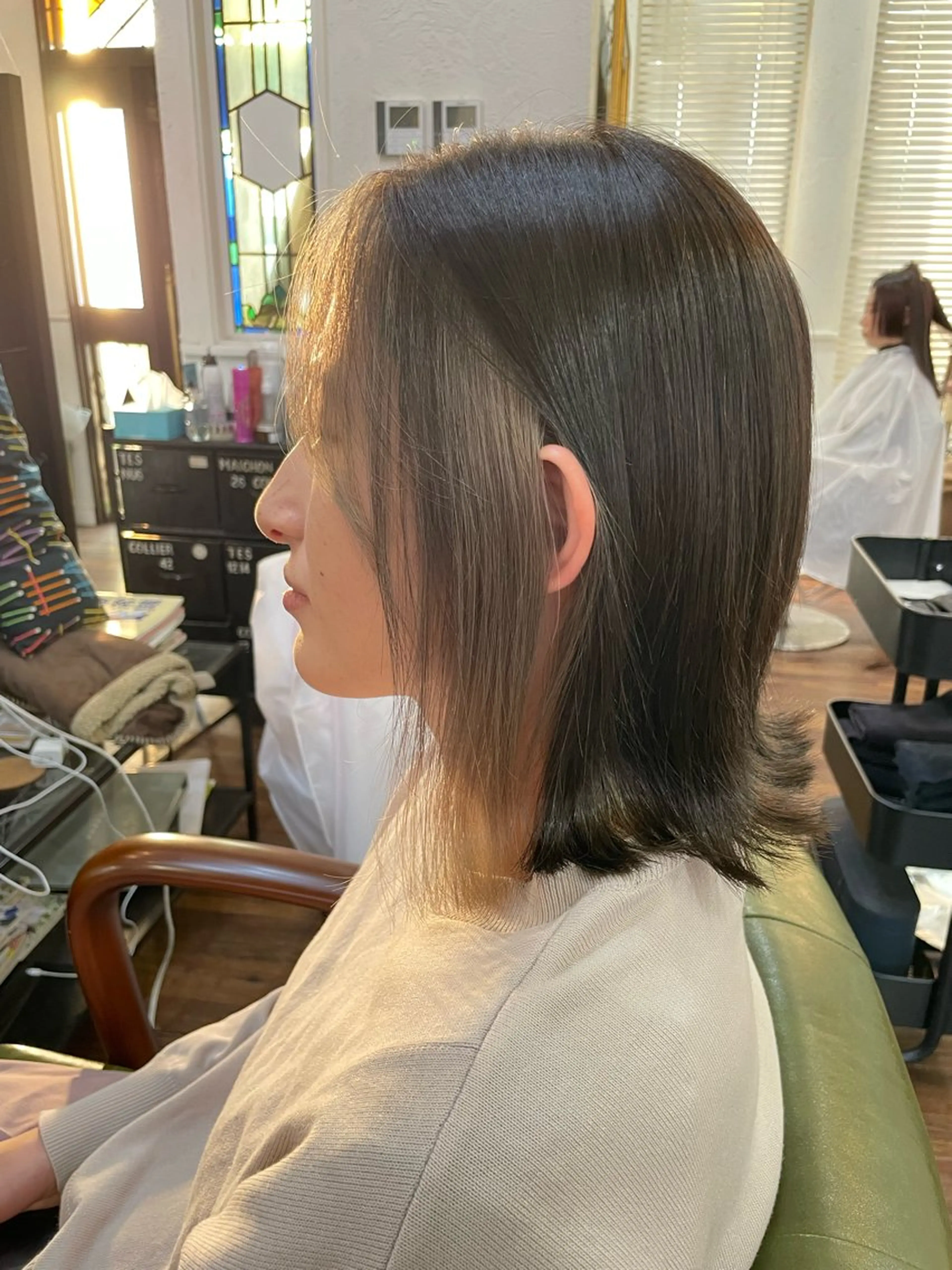 ミディアム ヘアカラー 下林 雅明のヘアスタイル