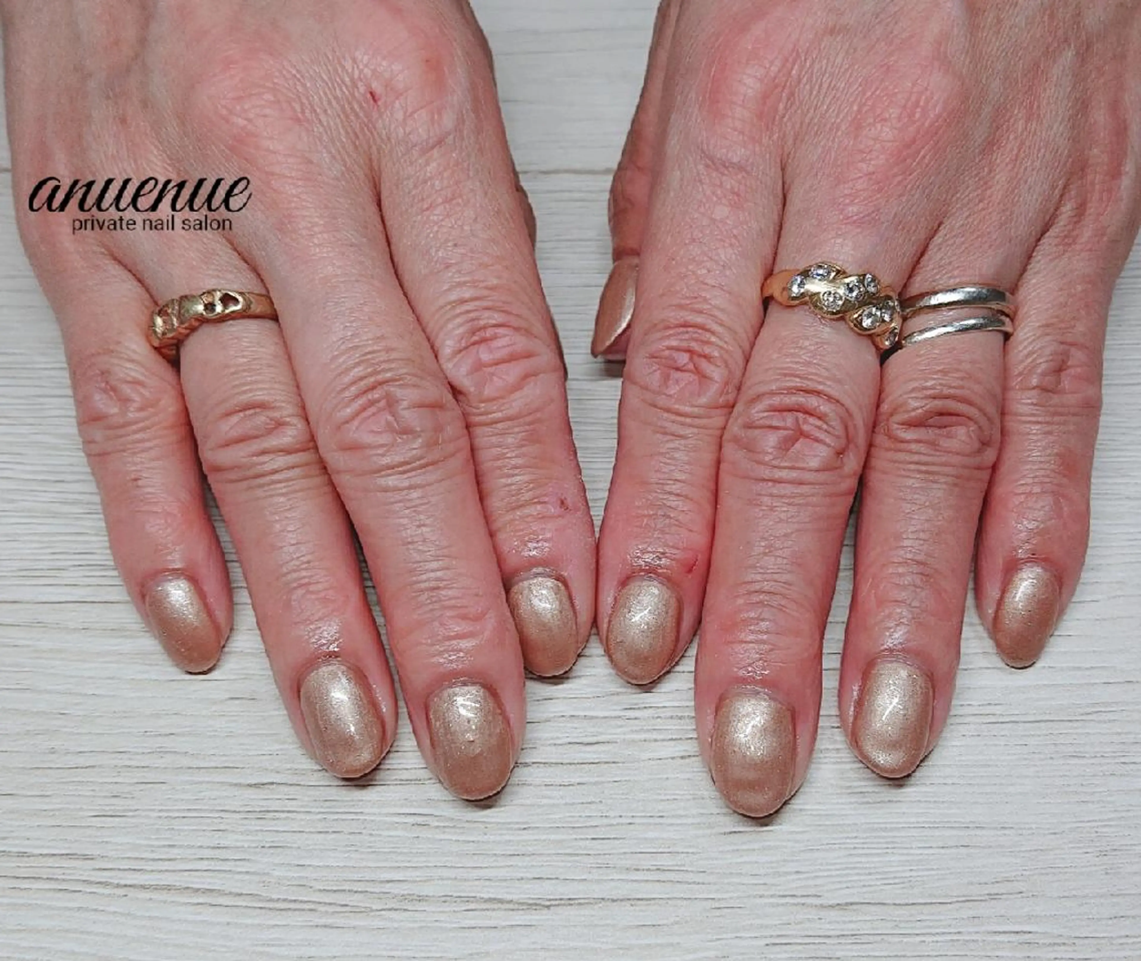 ネイル ハンドネイル ハンドケア anuenu eのネイルデザイン