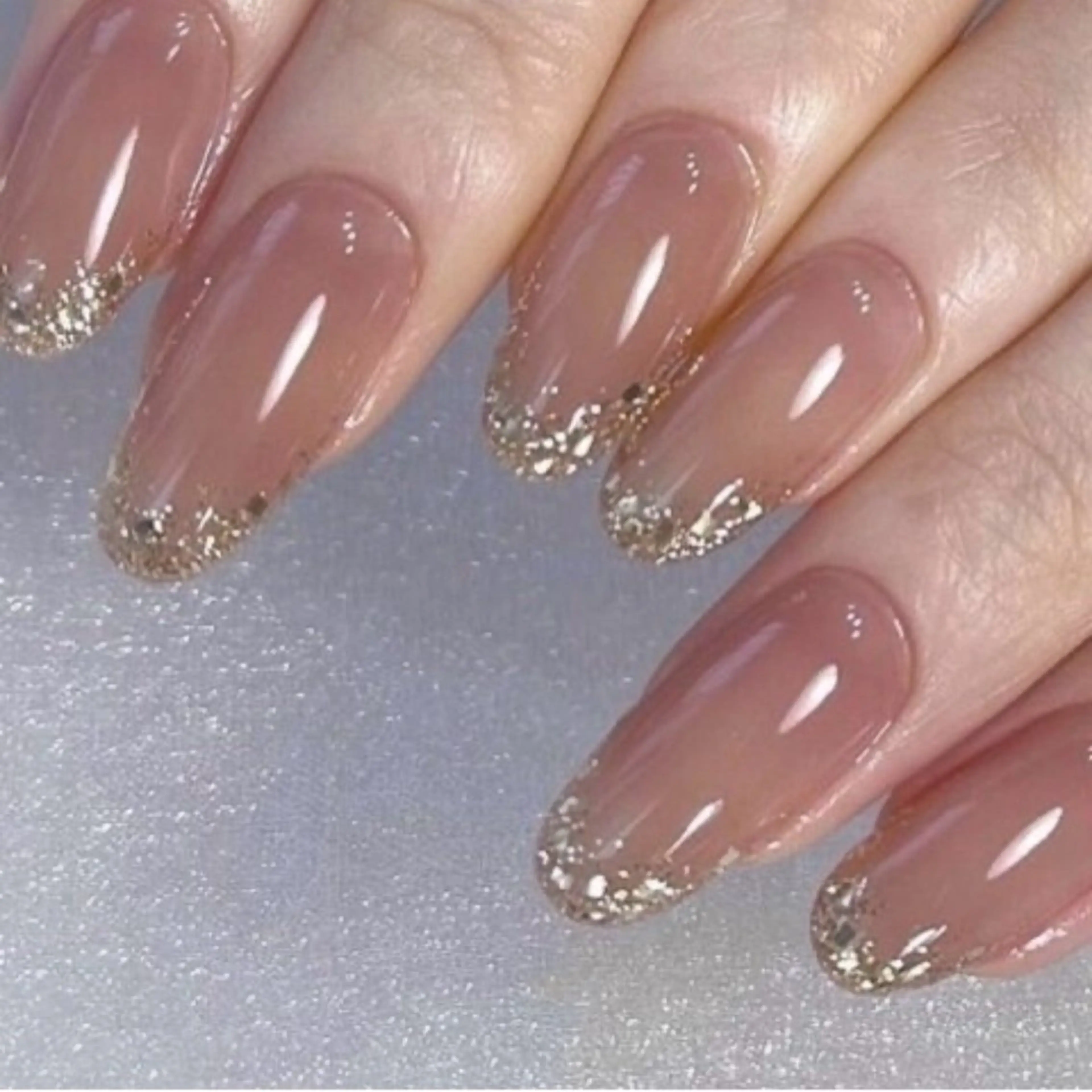 ラメフレンチネイル💅ベース8種類ラメ4種類からお選び頂けます🩷の写真