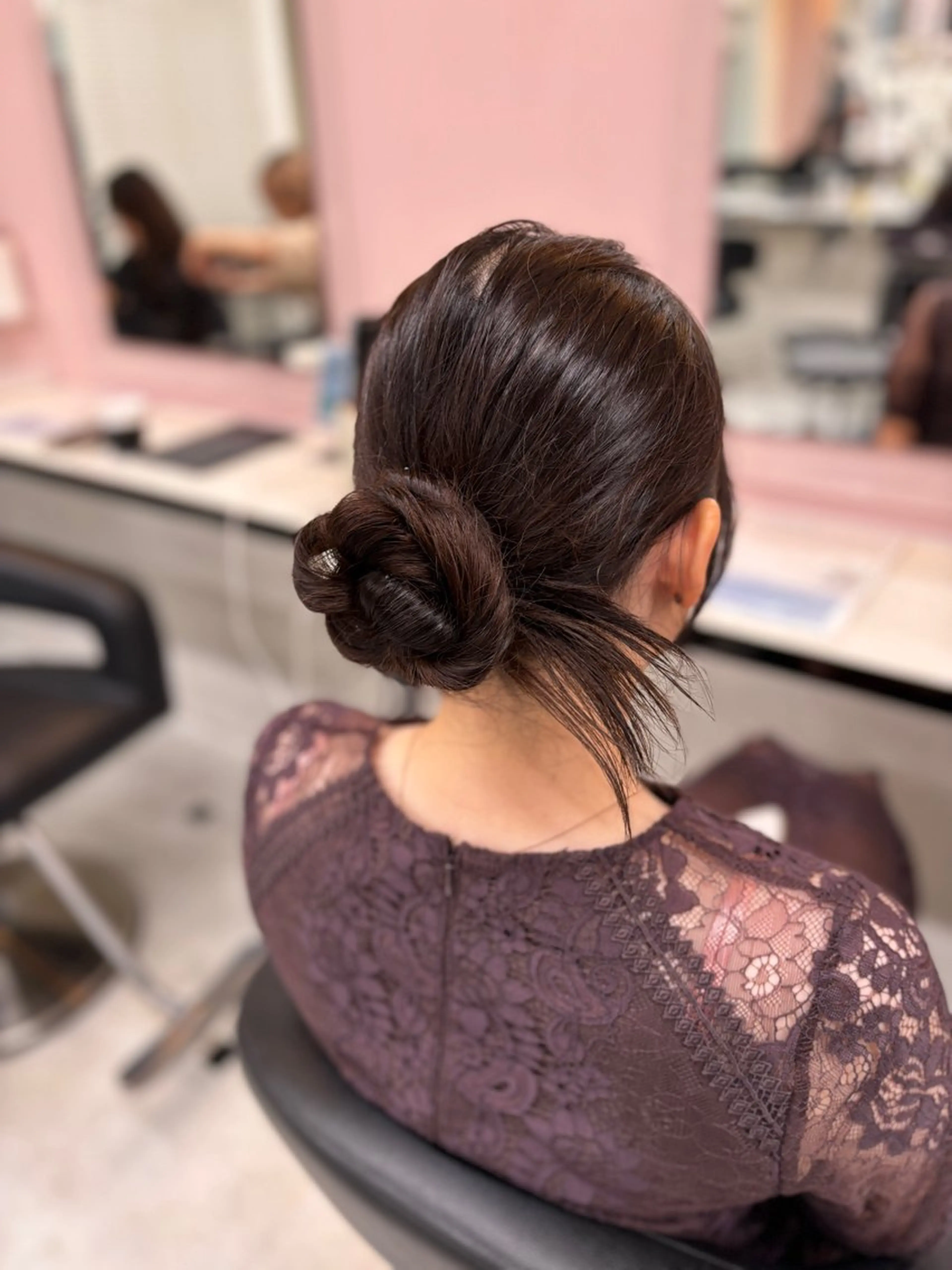 ヘアアレンジ 結婚式・ブライダル ヘアセット 💙ハイトーン韓国風 色白ヘア💙manaのヘアスタイル