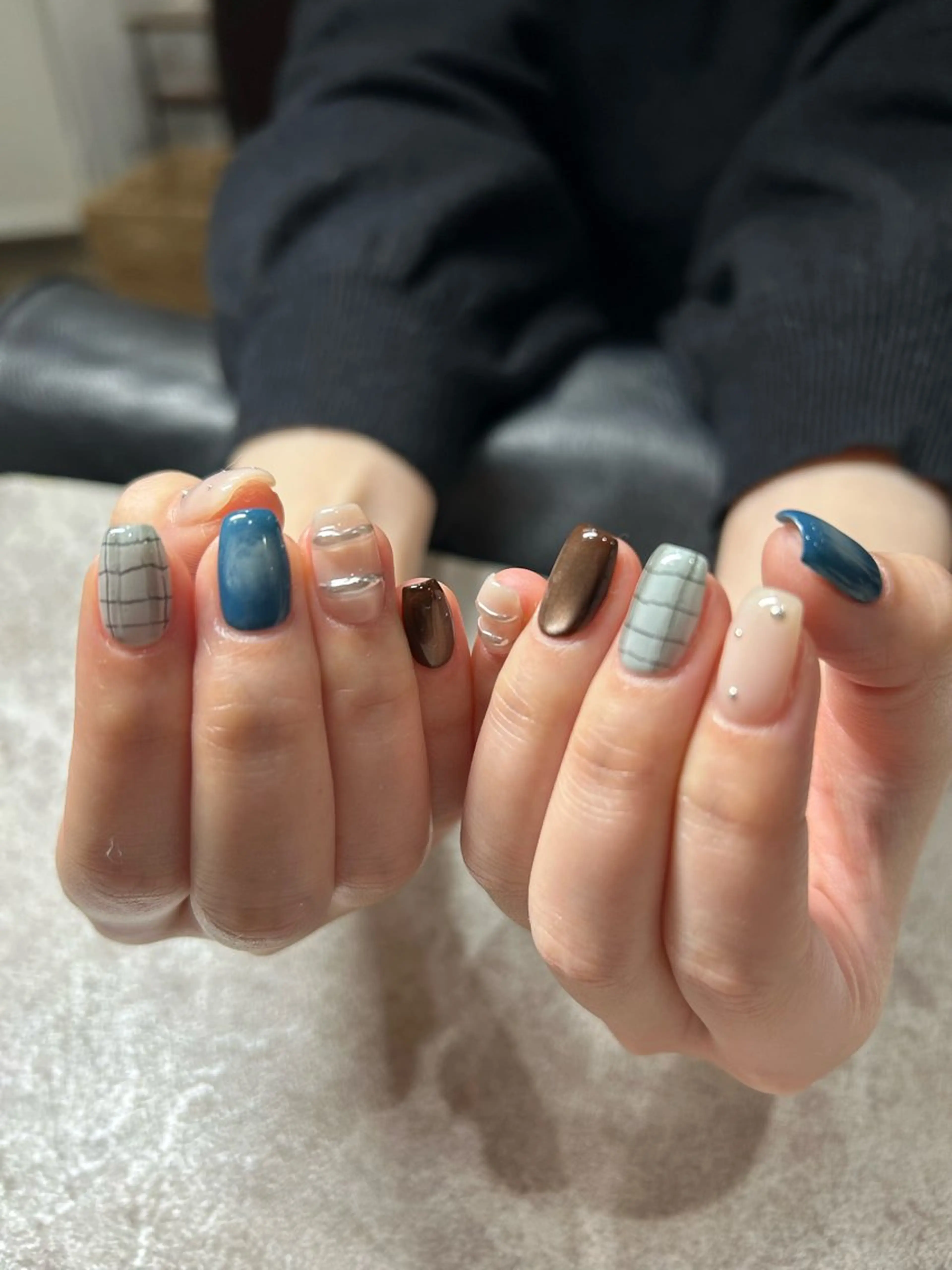 ネイル 持ち込み ハンドネイル MONICA_ HANEのネイルデザイン