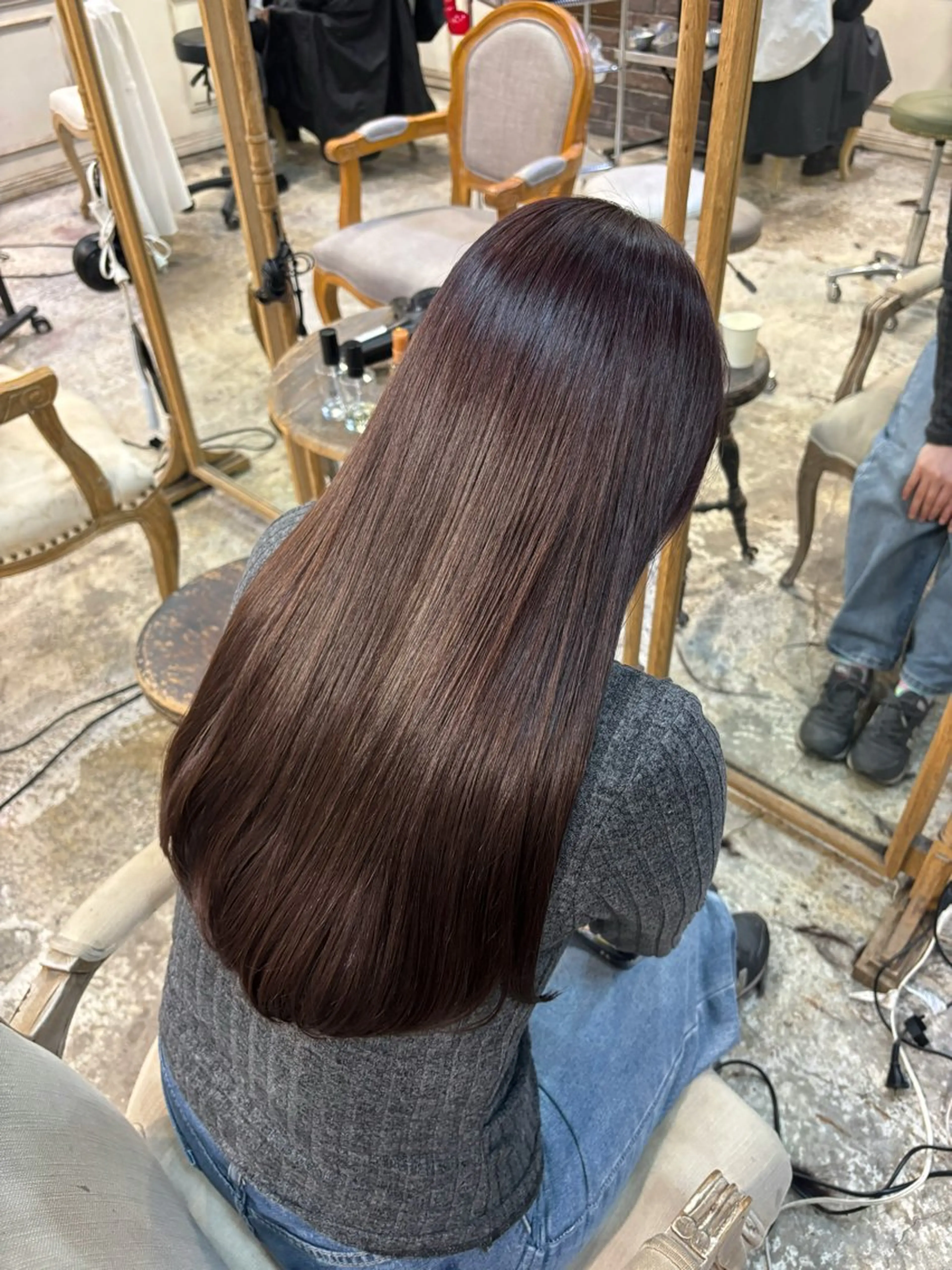 ロング カラー カット ヘアカラー トリートメント 柔らかベージュ 🤎YUKAのヘアスタイル