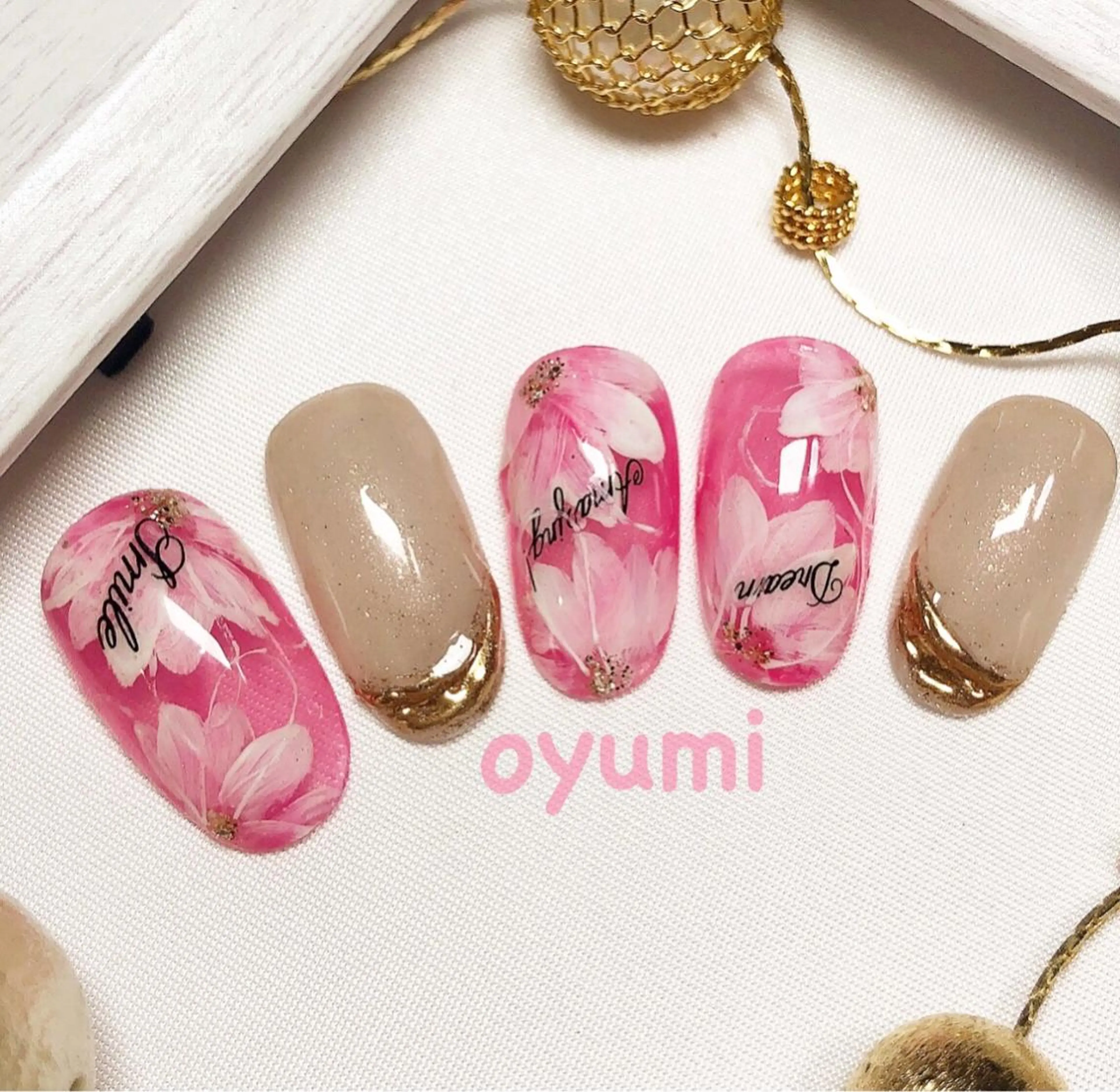 ネイル フラワーネイル 春ネイル ハンドネイル takanashi yumiのネイルデザイン