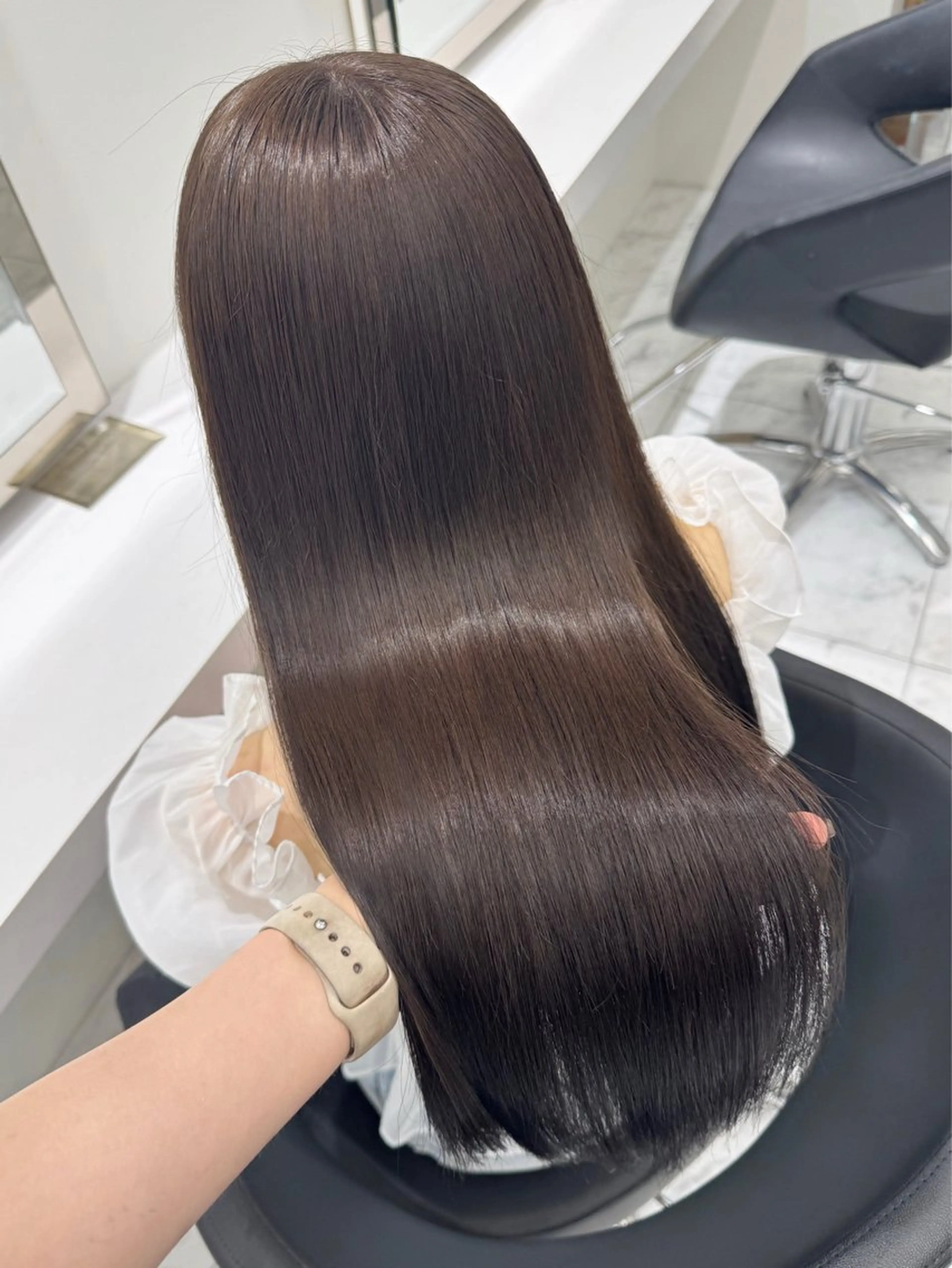 ロング カラー 透明感カラー グレージュ 表参道/ブリーチ/ みずは🎀のヘアスタイル