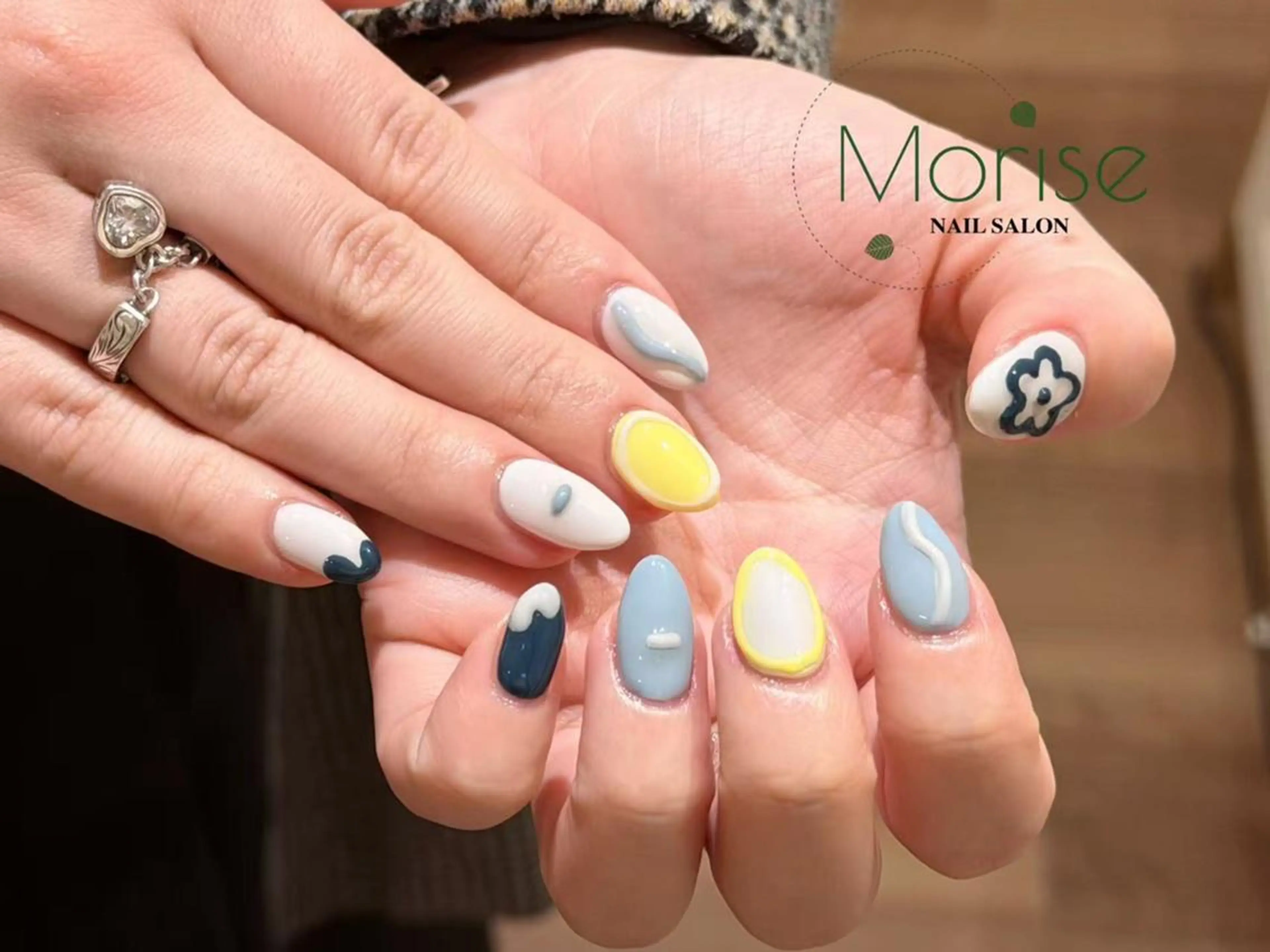 ネイル フレンチネイル ジェルネイル マグネットネイル ミラーネイル 持ち込み ハンドネイル ハンドケア MoriseNail 原宿店のネイルデザイン