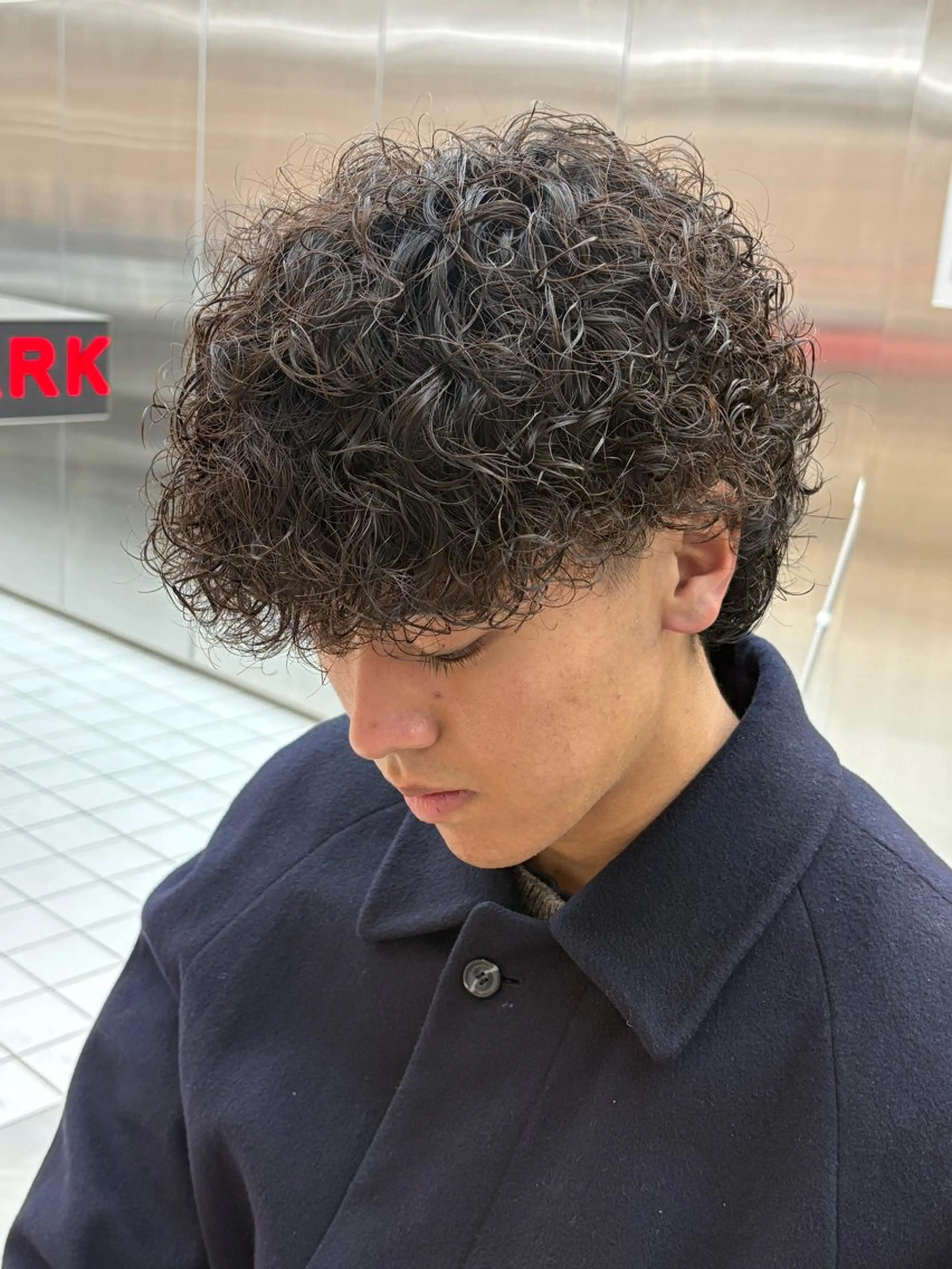 ショート パーマ プードルパーマ 【fifth】上條 巧真のヘアスタイル