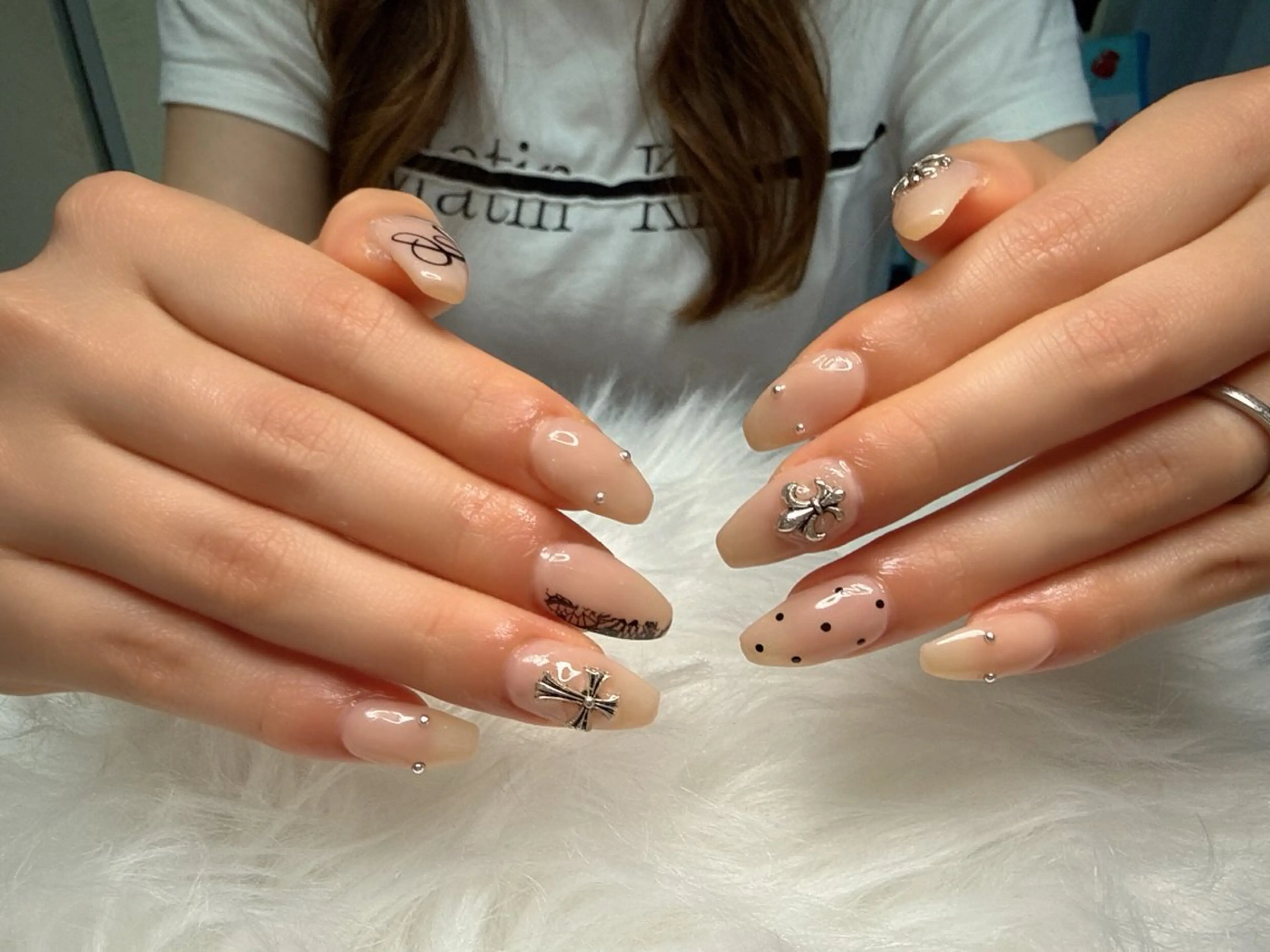 ネイル ハンドネイル タナカ フォンのネイルデザイン