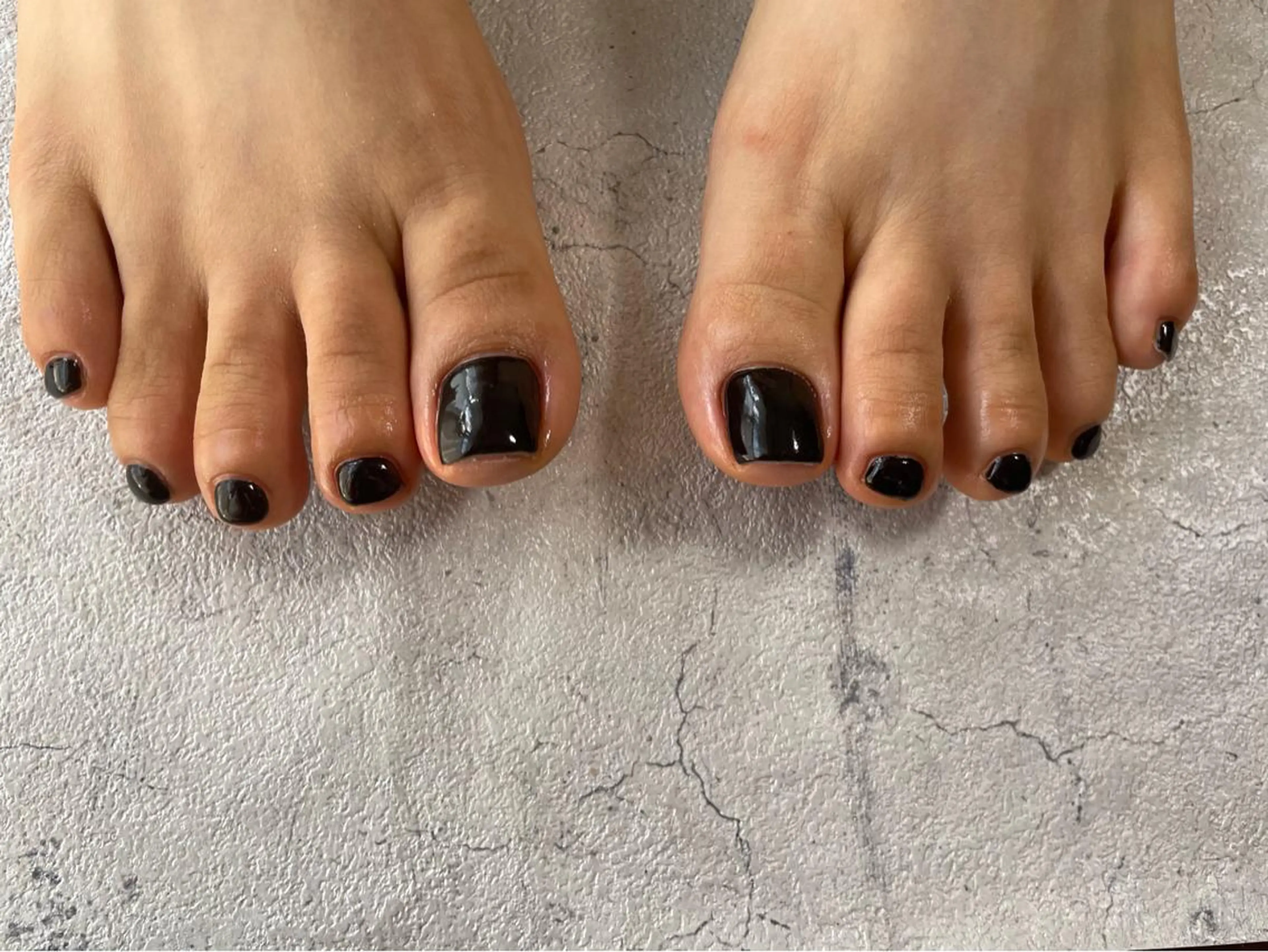 ネイル フットネイル ワンカラーネイル kikinail 溝の口のネイルデザイン