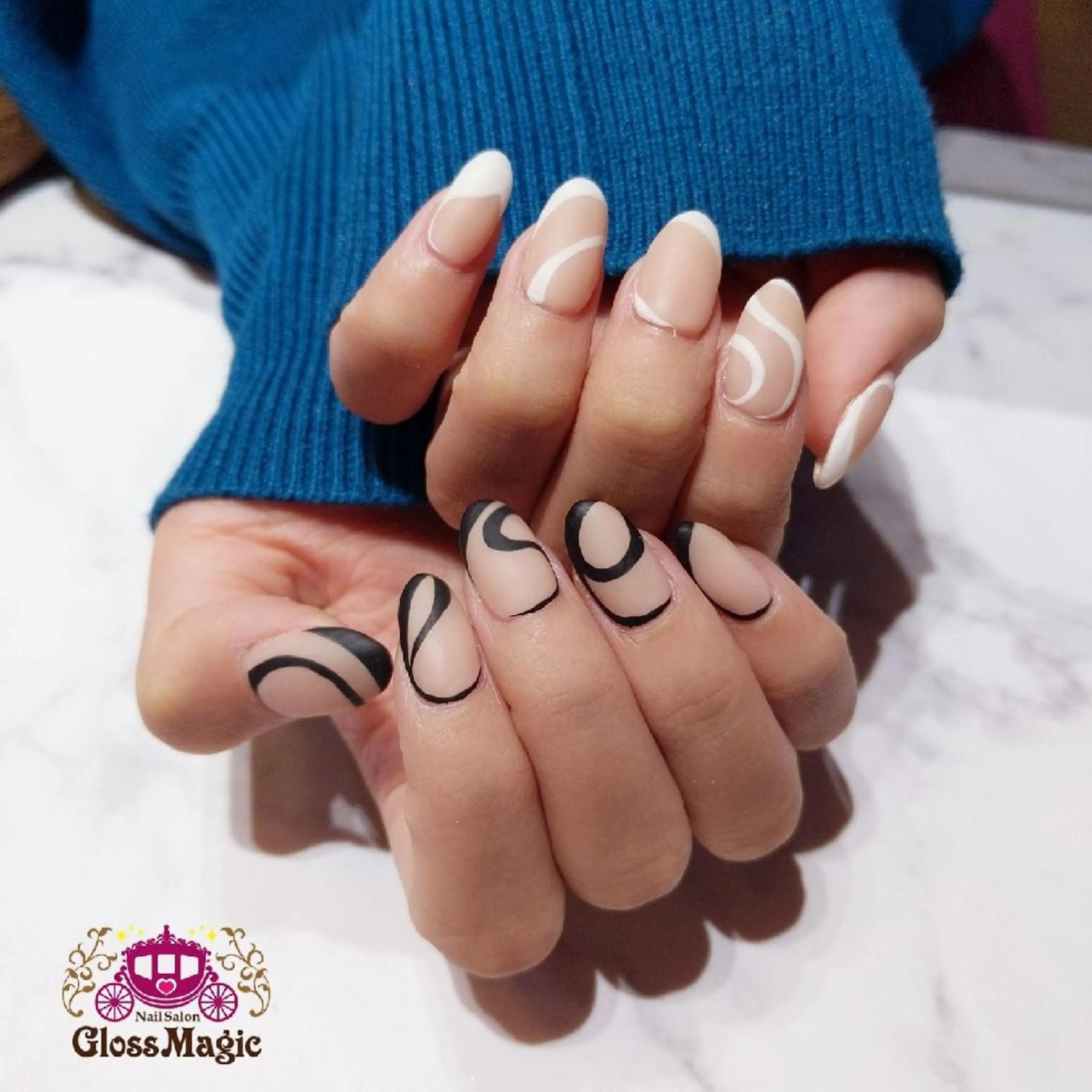 ネイル あ きのネイルデザイン