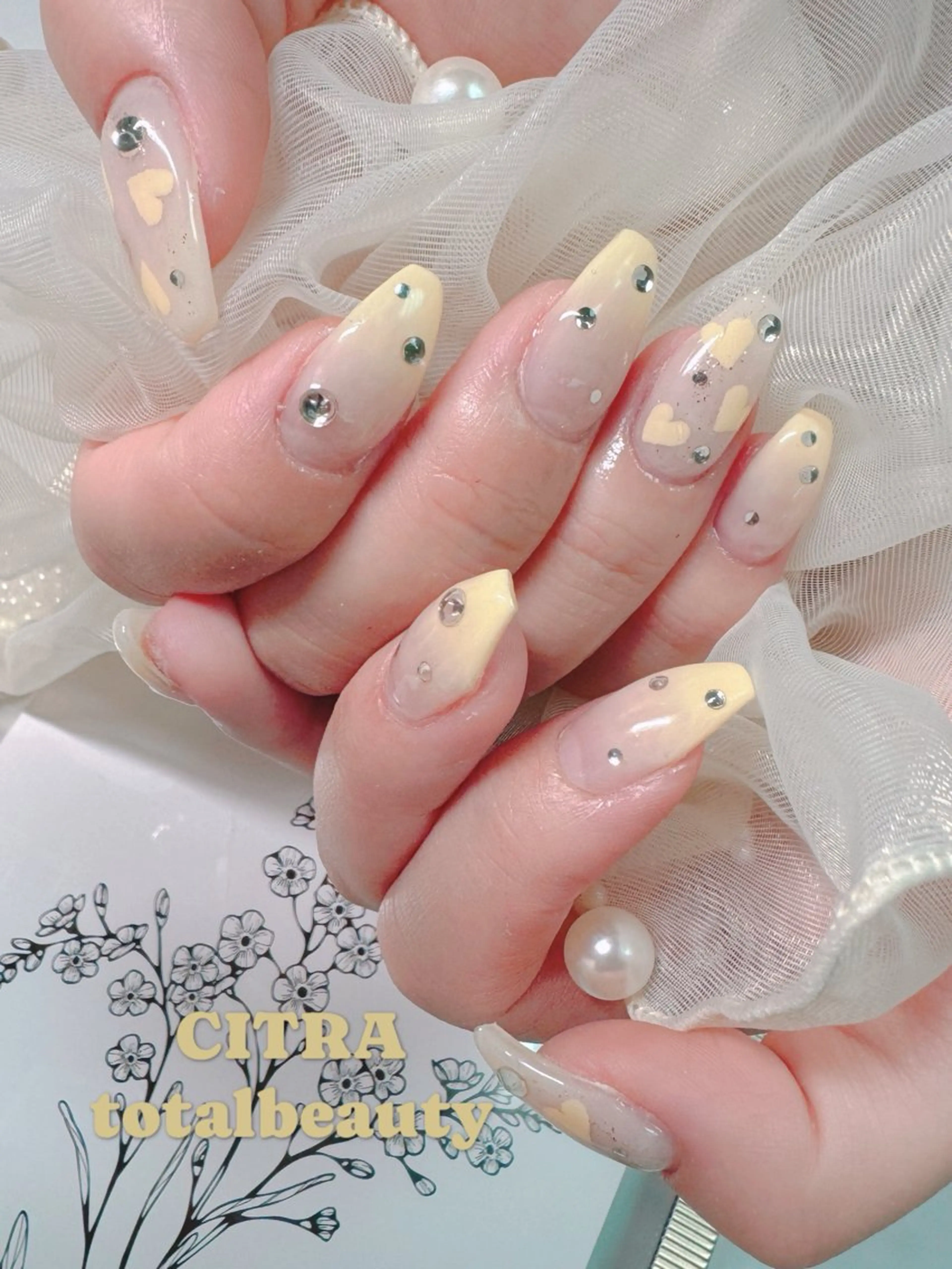 ネイル ハート 持ち込み ハンドネイル CITRAtotal beautyのネイルデザイン