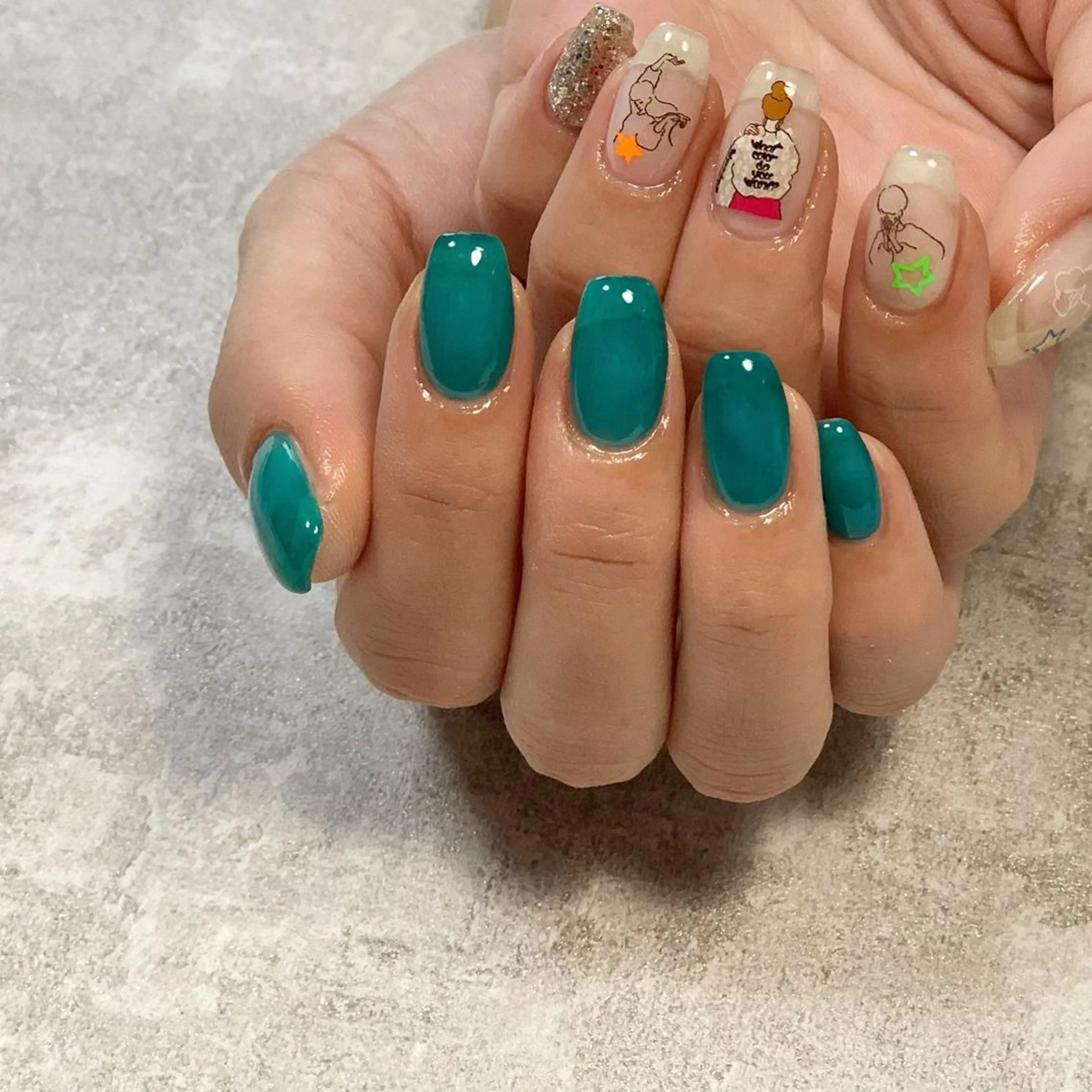 ネイル S. JEWELのネイルデザイン