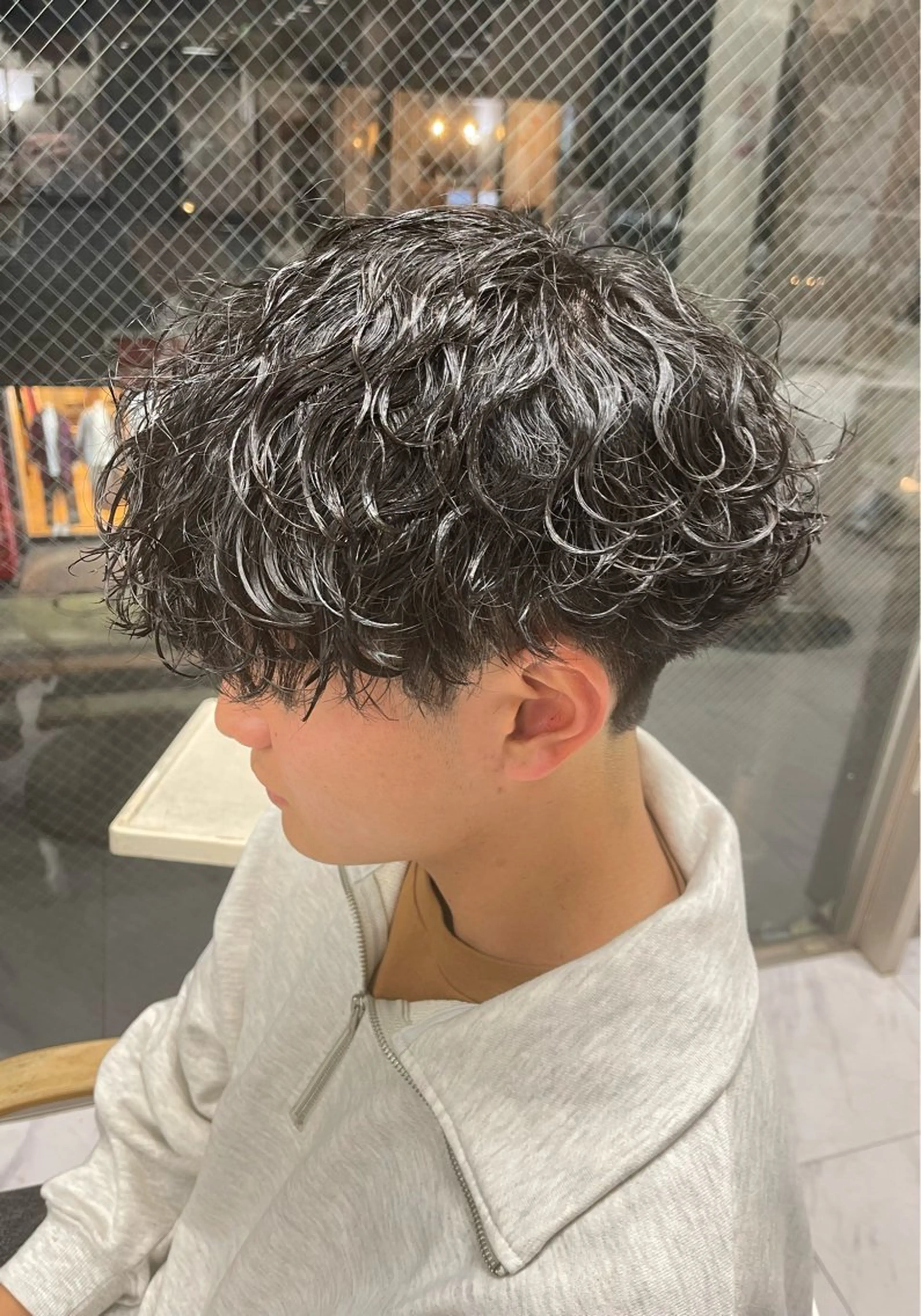 ショート パーマ メンズ メンズパーマ 波巻きパーマ カット パーマ トリートメント 🌻メンズカット 落合諒🌻のヘアスタイル