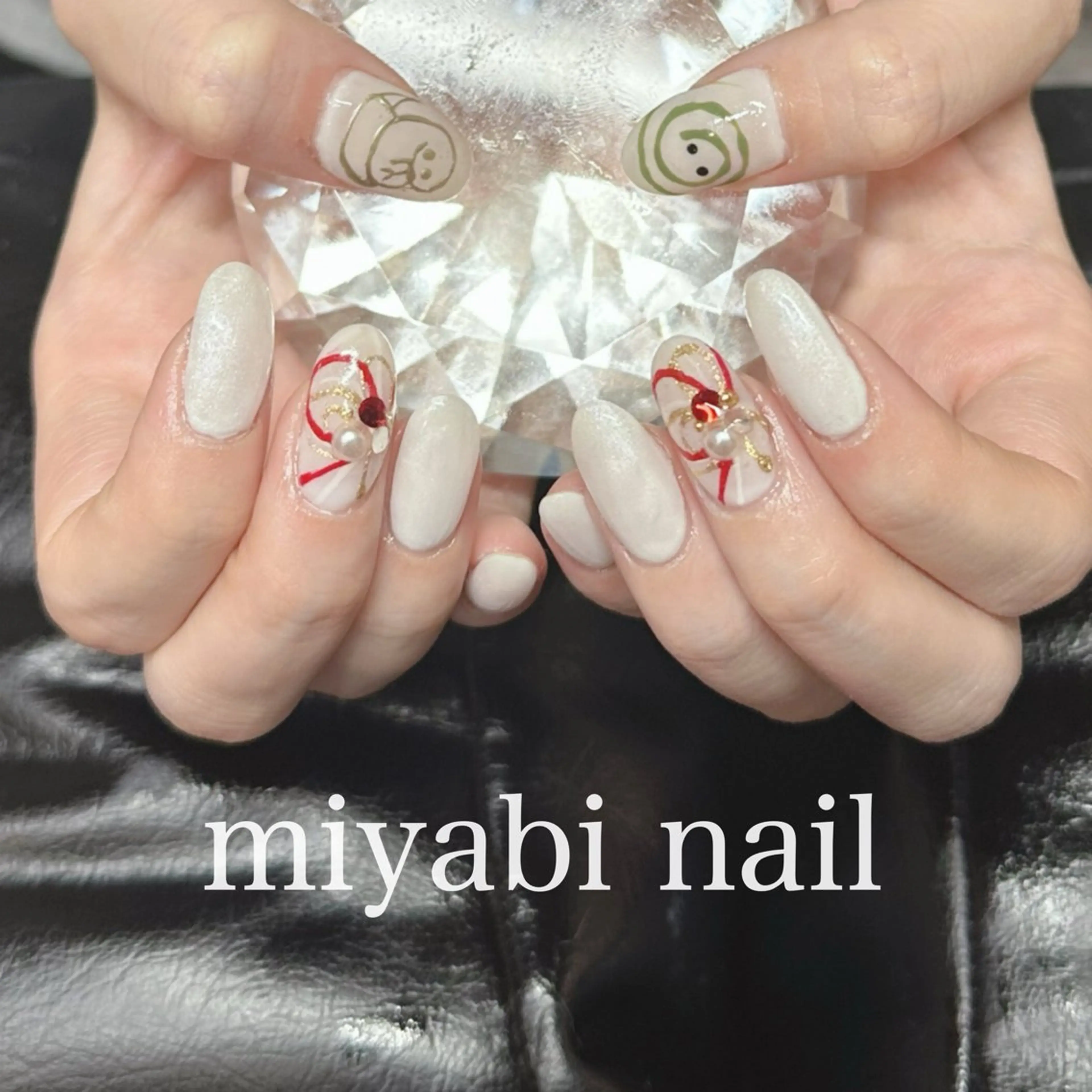 ネイル ジェルネイル 持ち込み シンプルネイル ホワイト 冬ネイル miyabi nail 桂川駅近くのネイルデザイン