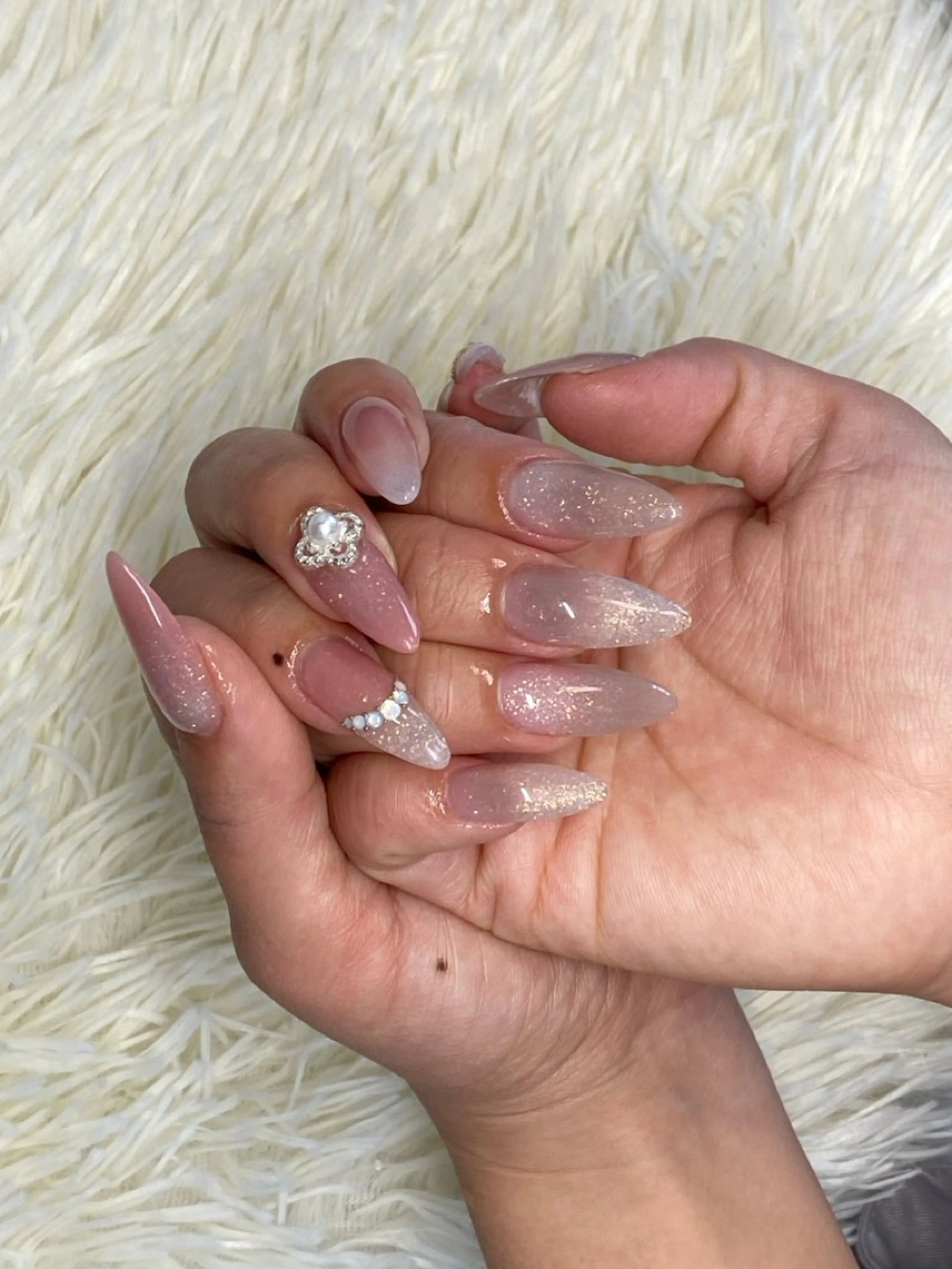 ネイル A nelaのネイルデザイン