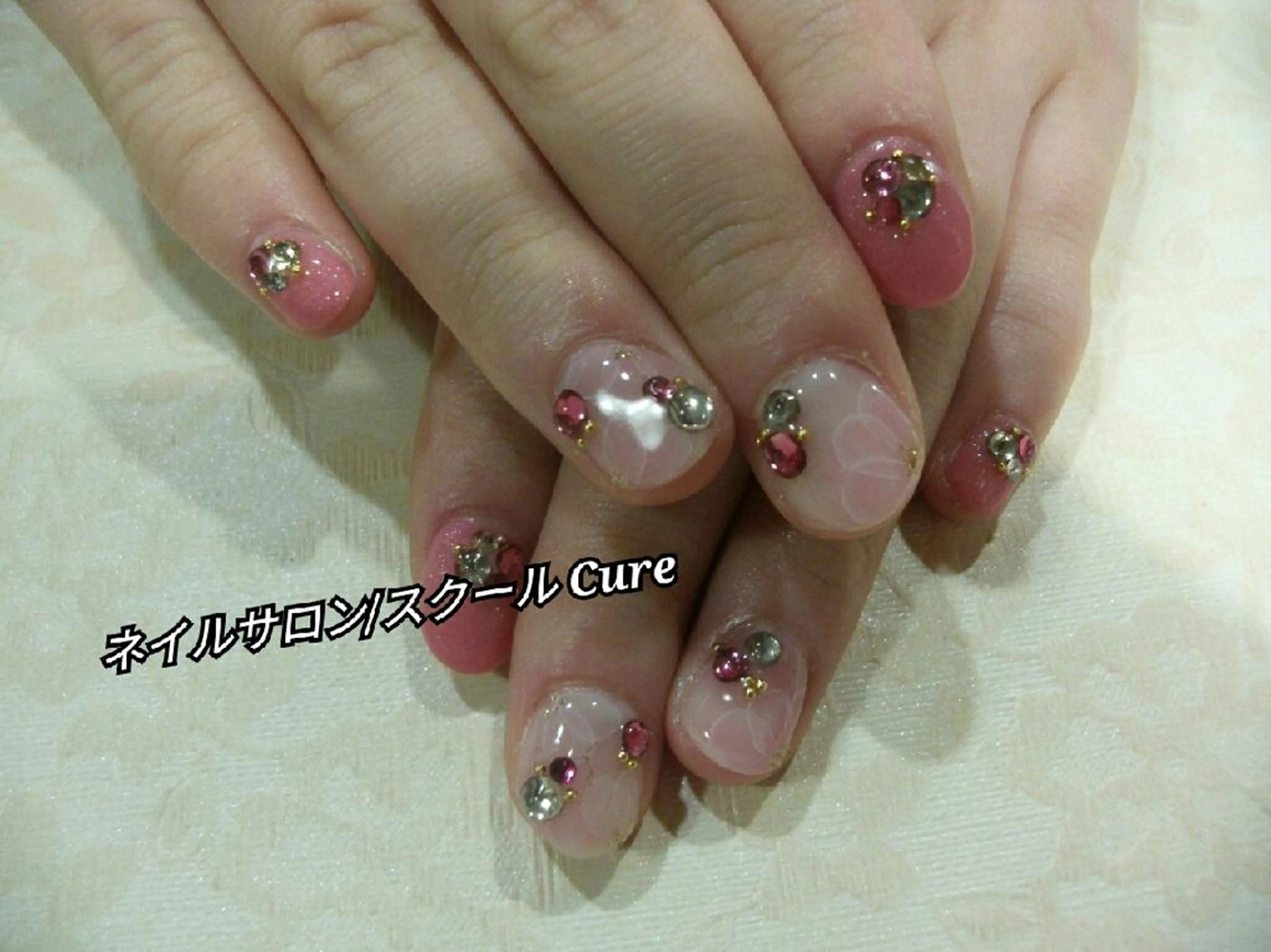 ショート ネイル ネイルサロン Cureのネイルデザイン