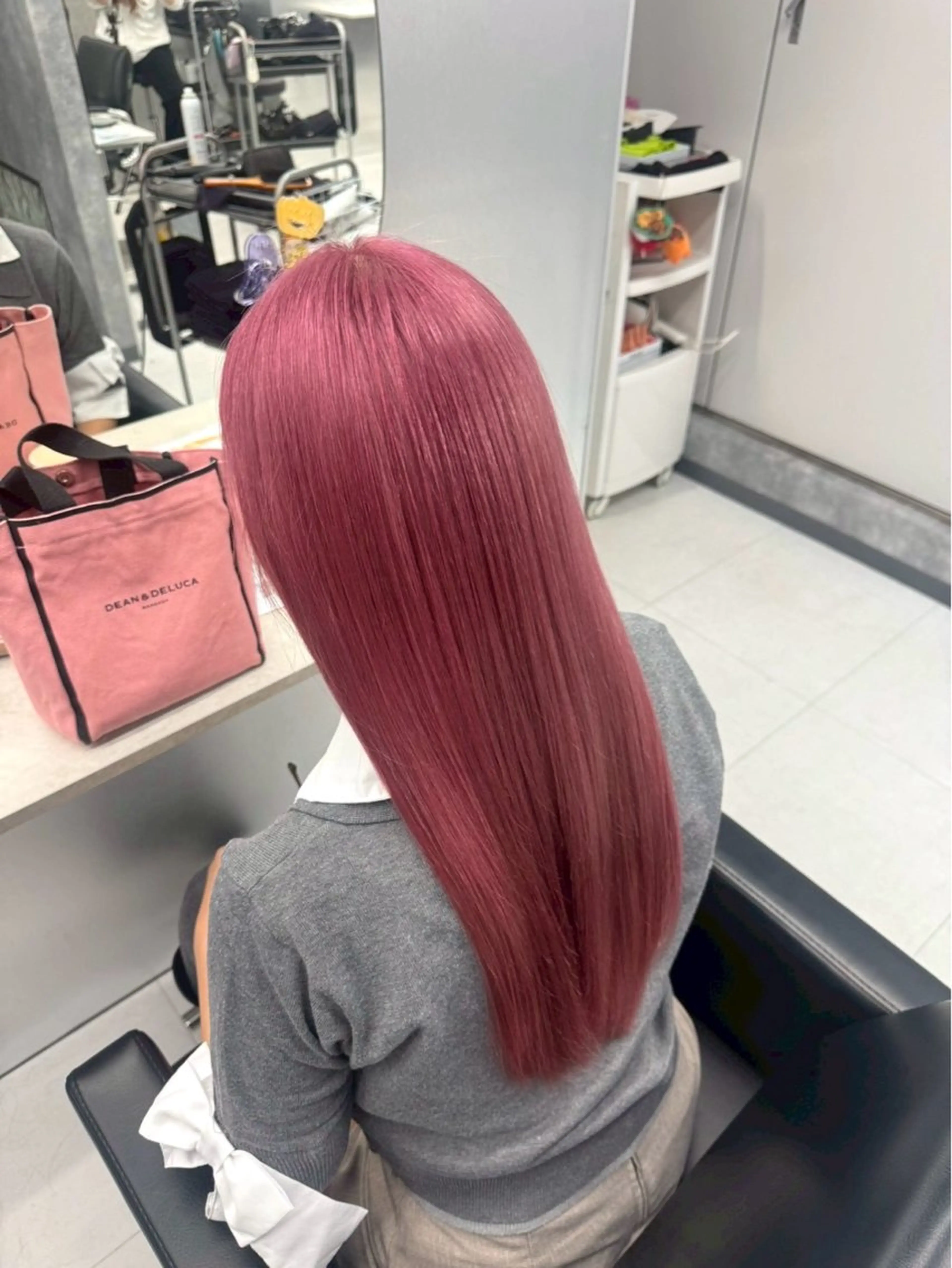 カラー 🦋ハイトーン×ア レンジ💫Leenaのヘアスタイル