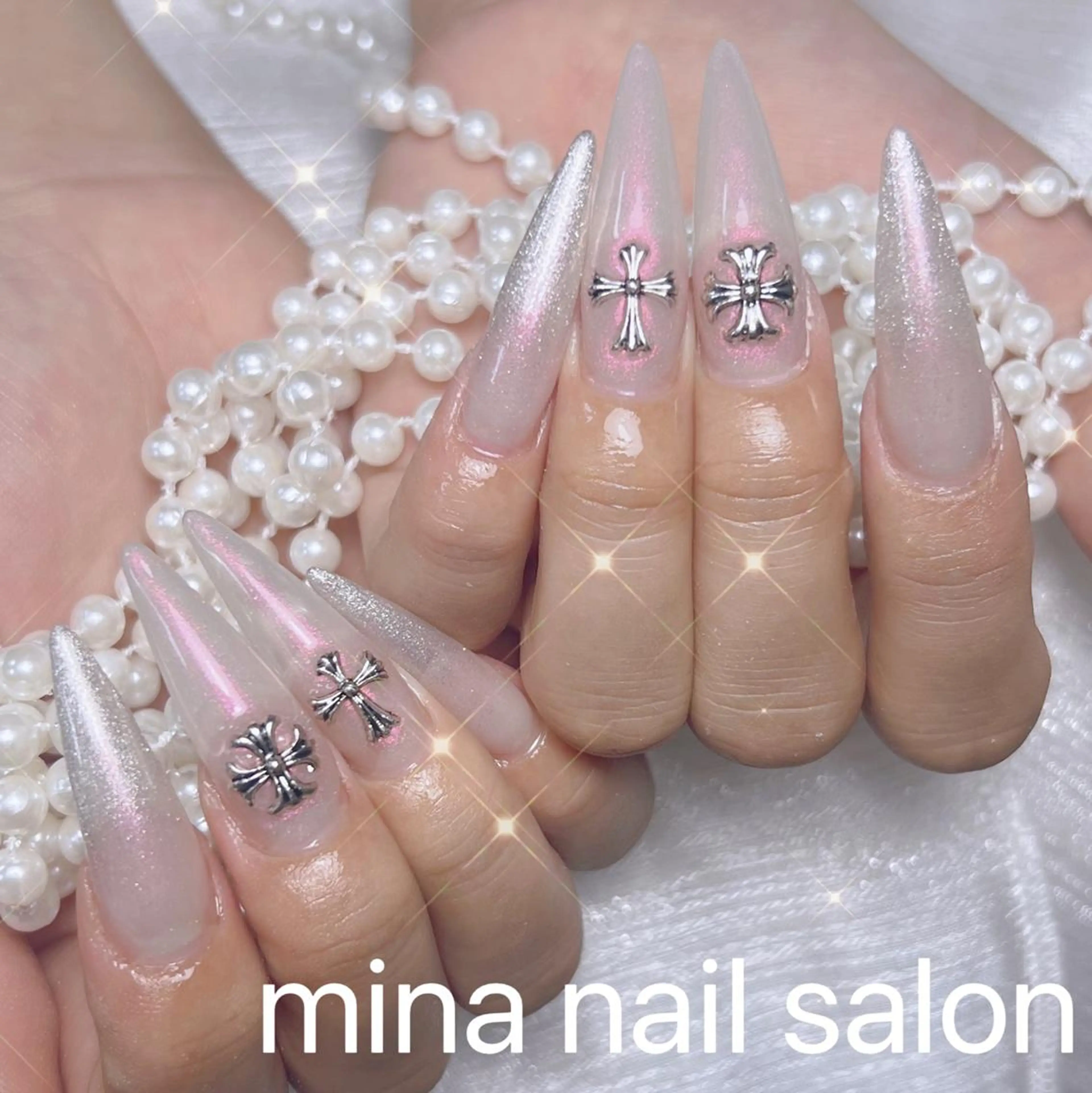 ネイル 🎀まゆ 🪽🐾のネイルデザイン